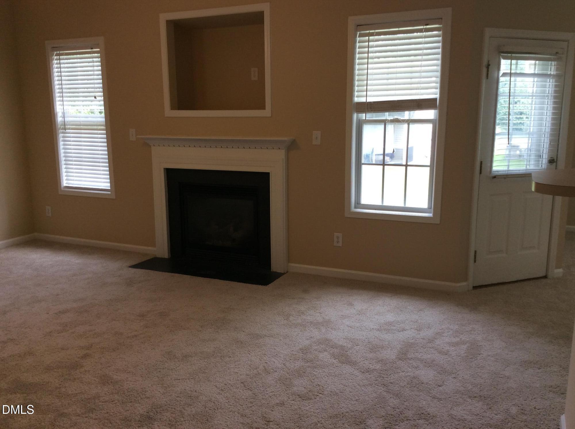 4037 Alder Grove Lane Property Photo 2