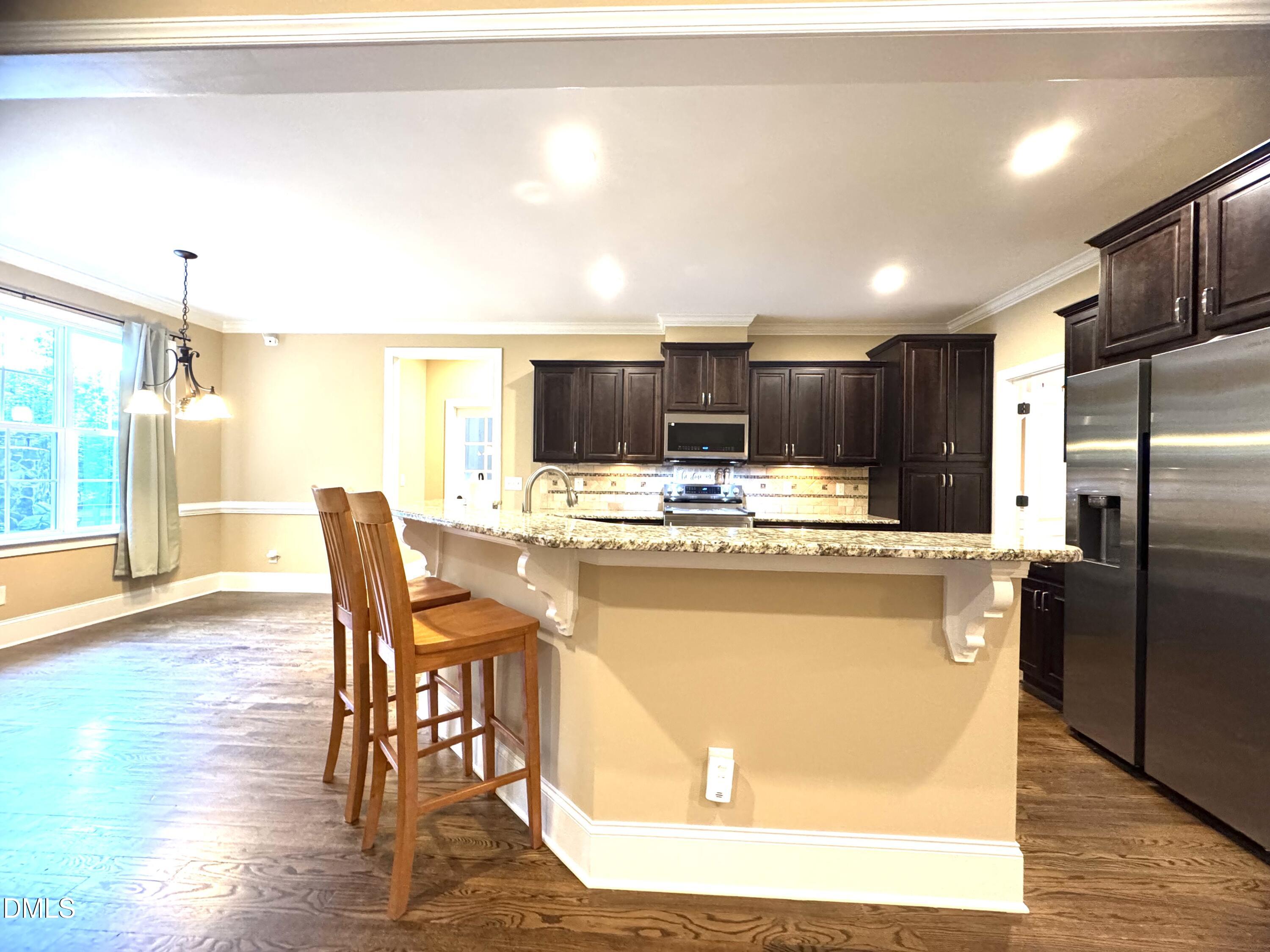 3658 Pleasants Ridge Drive Property Photo 6