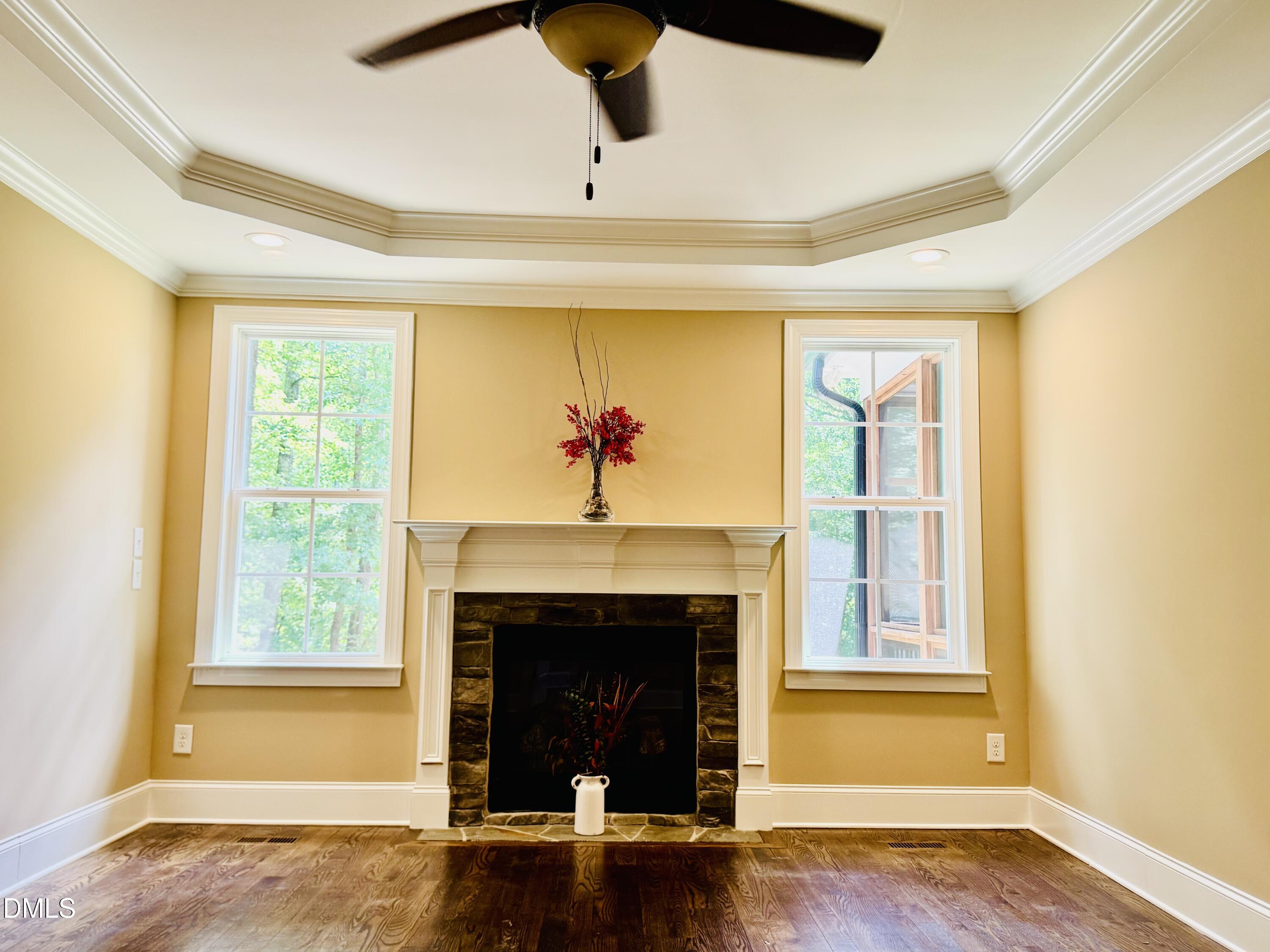 3658 Pleasants Ridge Drive Property Photo 8