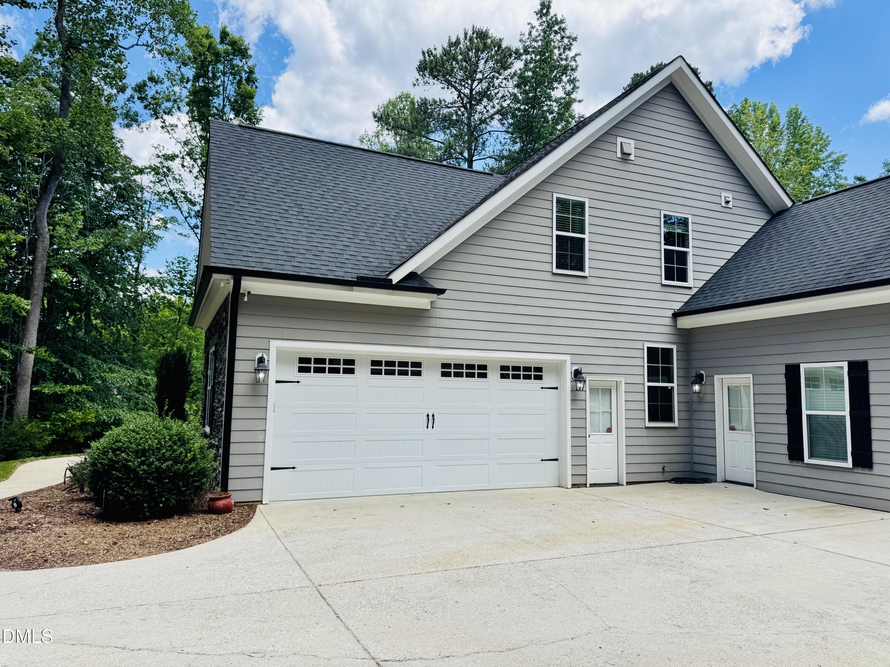 3658 Pleasants Ridge Drive Property Photo 16