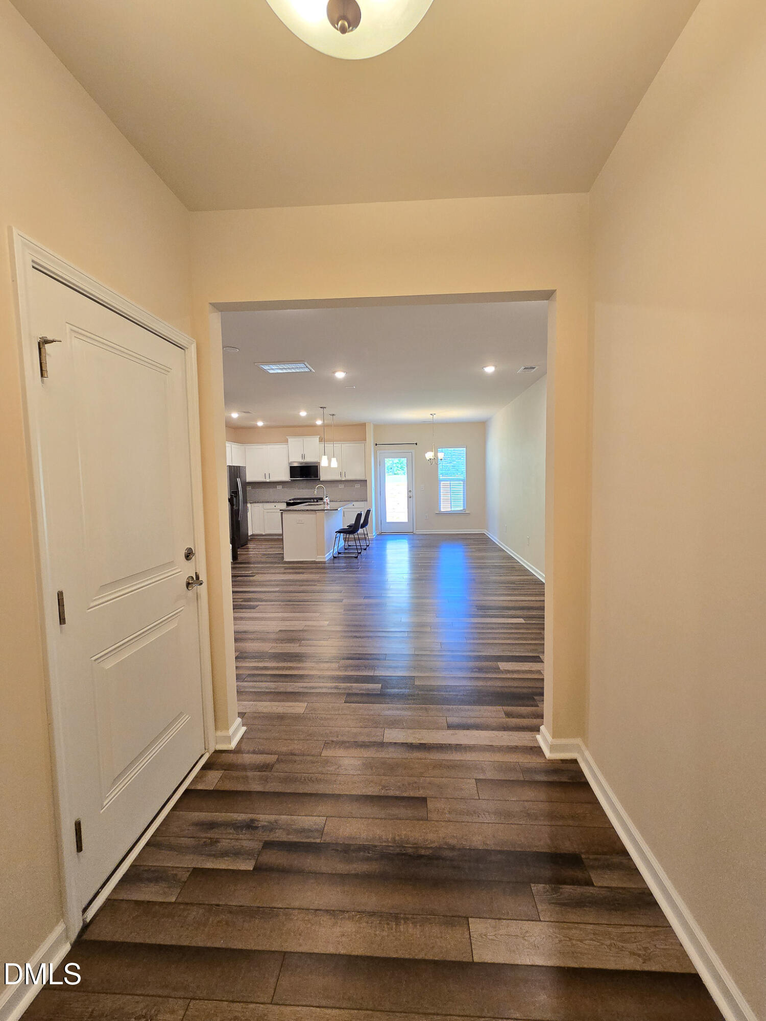 306 Villanova Drive Property Photo 3