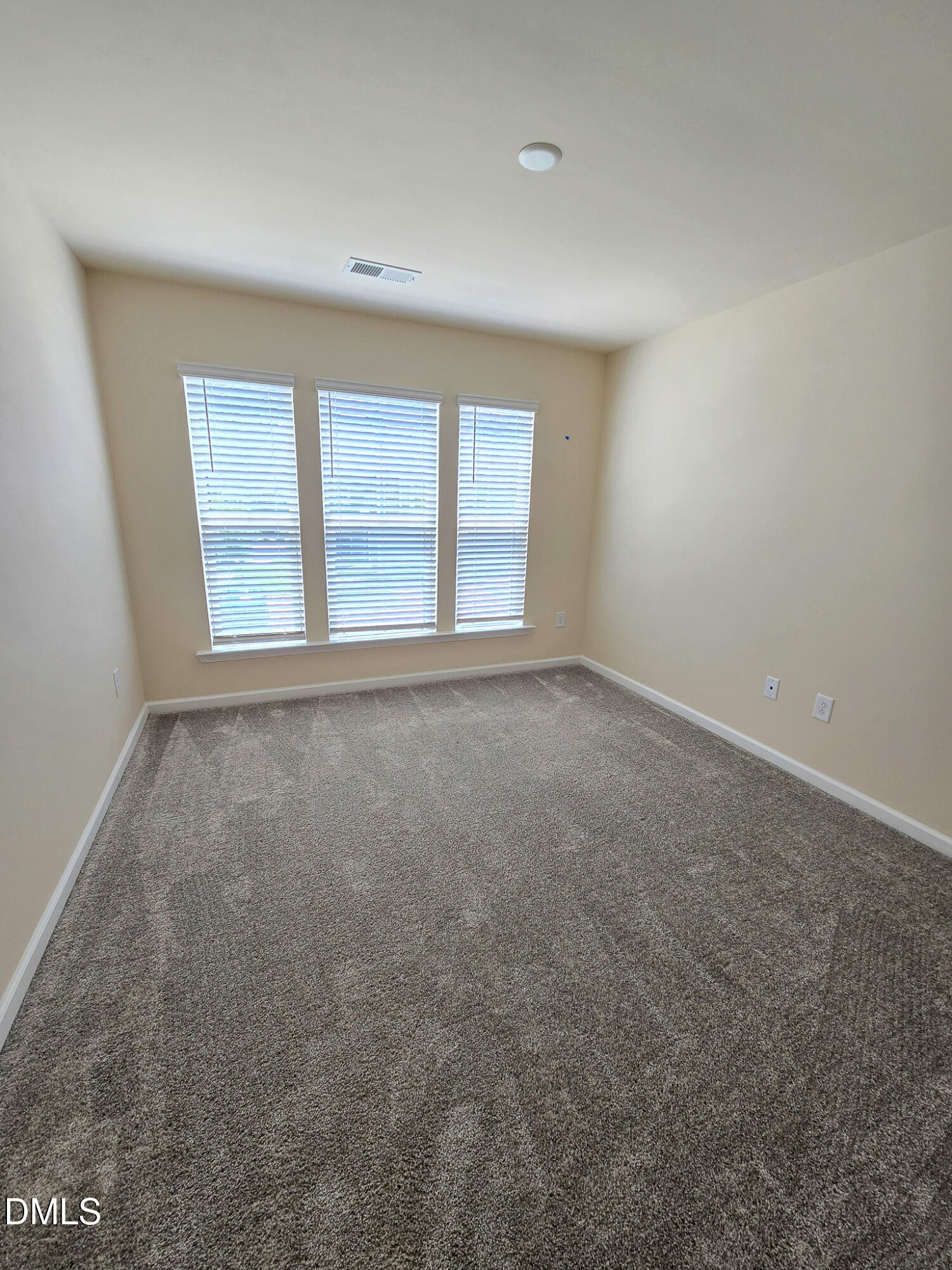 306 Villanova Drive Property Photo 26