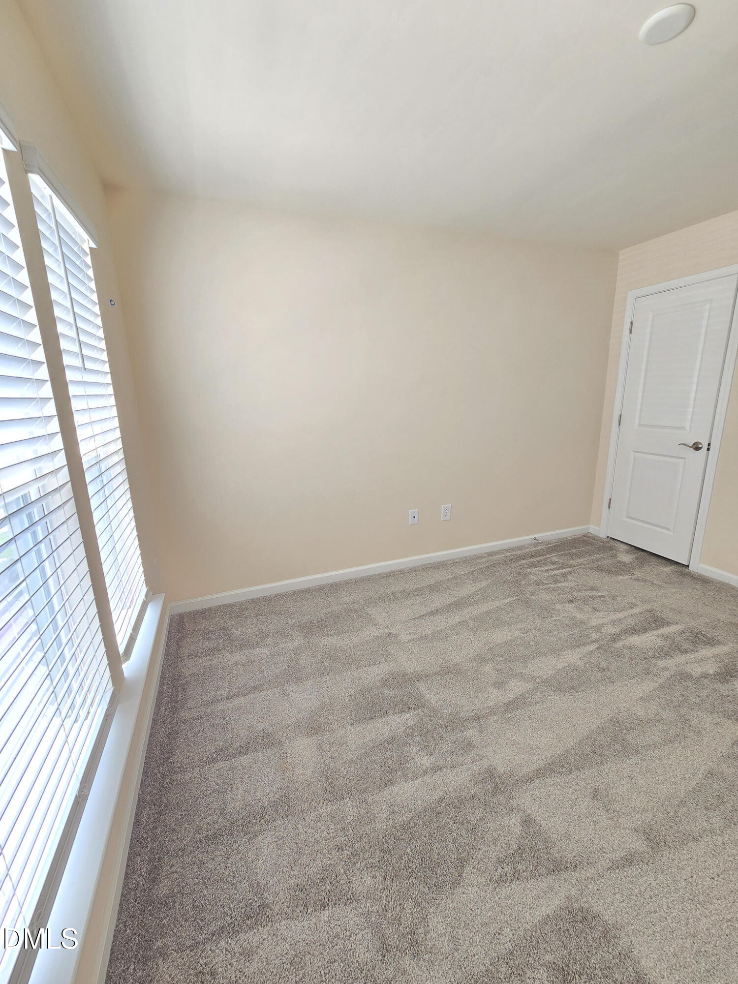 306 Villanova Drive Property Photo 27