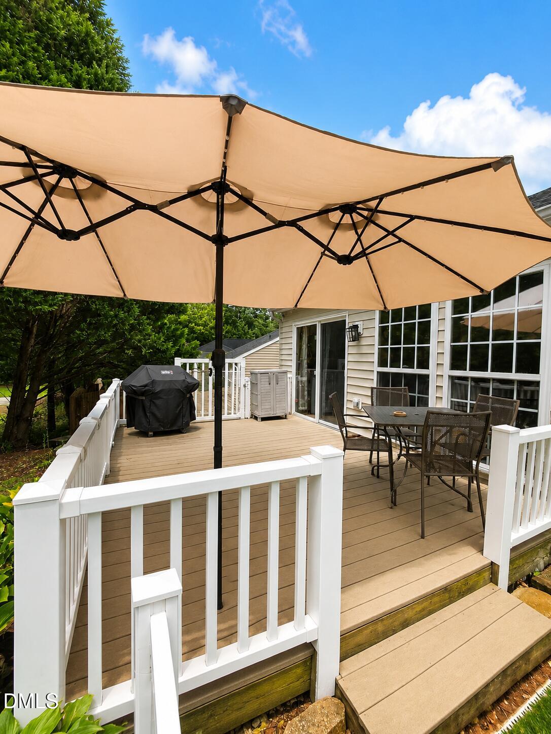 100 Saddle River Road Property Photo 14