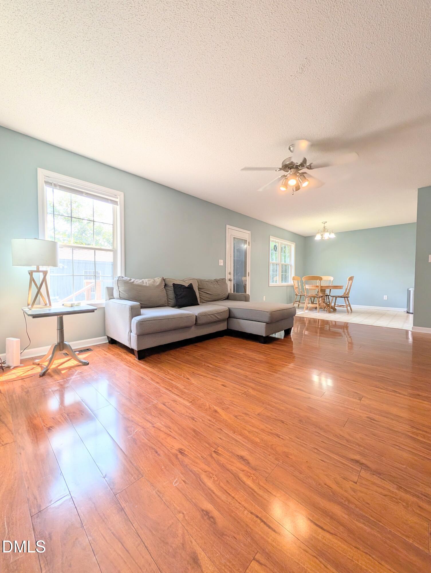 629 Avondale Drive Property Photo 4