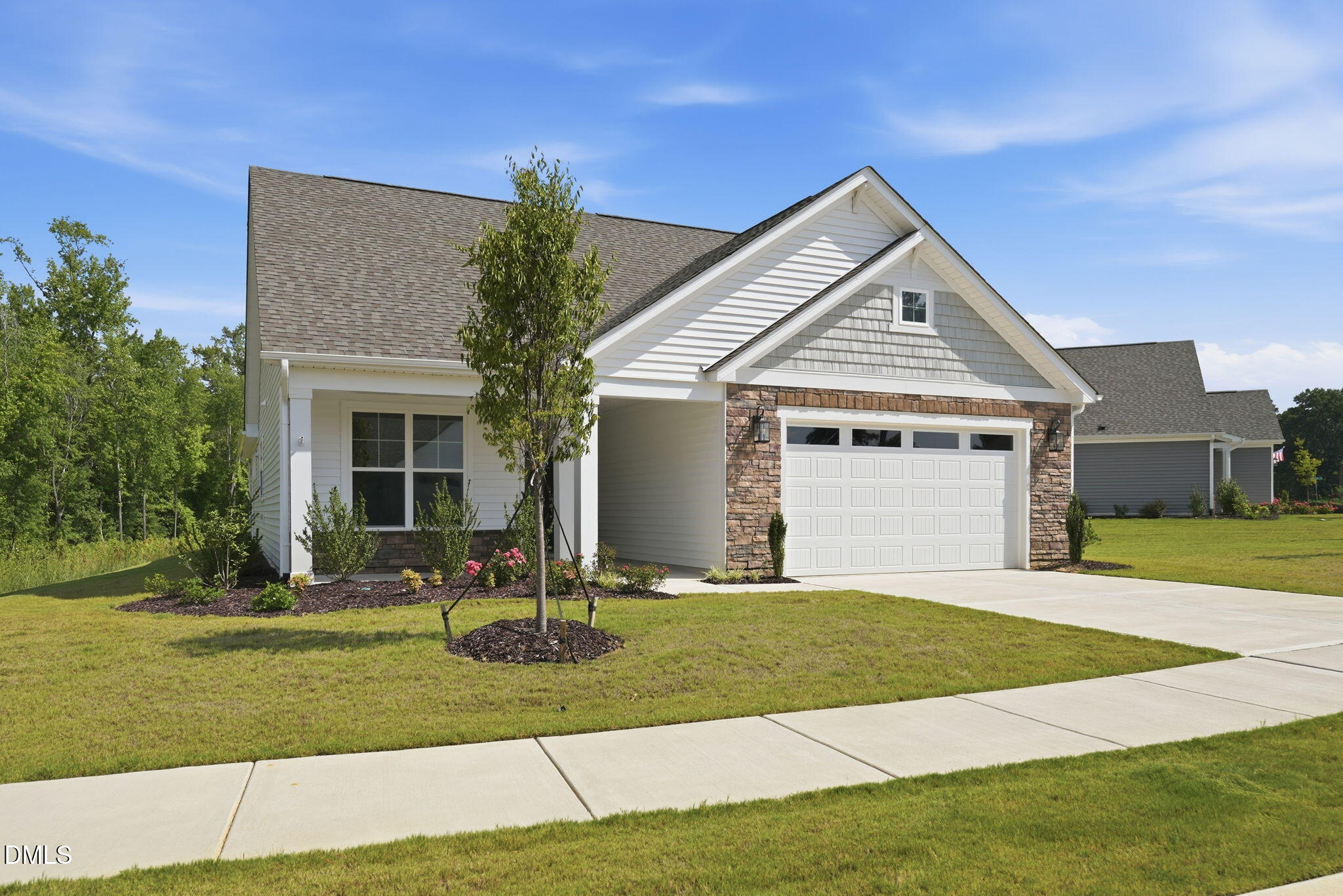 129 Oban Drive Property Photo 1