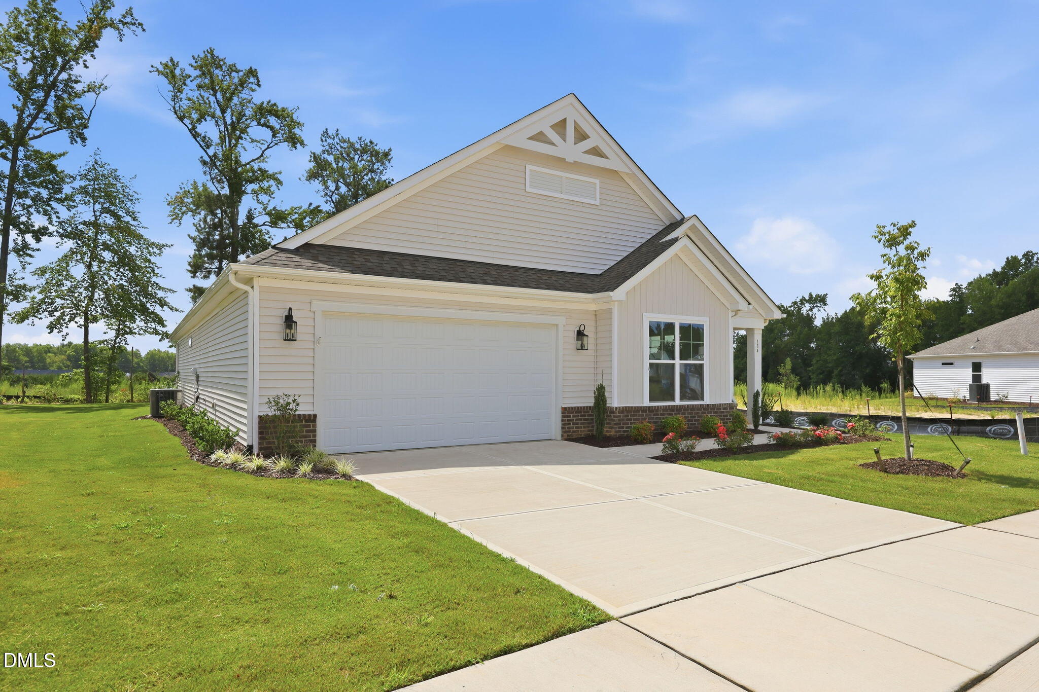 134 Oban Drive Property Photo 1