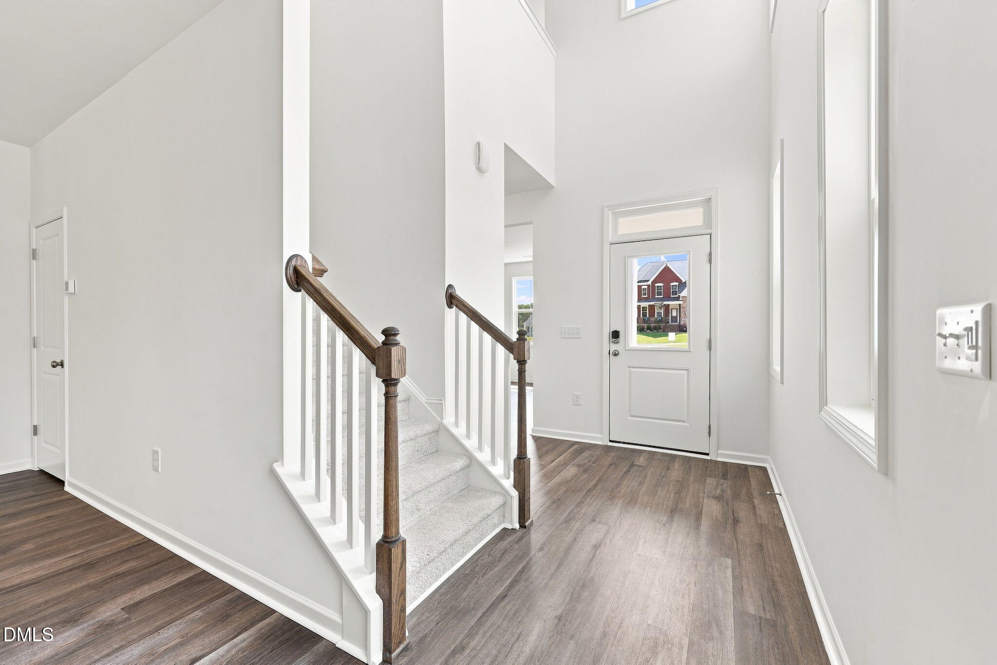 272 White Azalea Way Property Photo 4