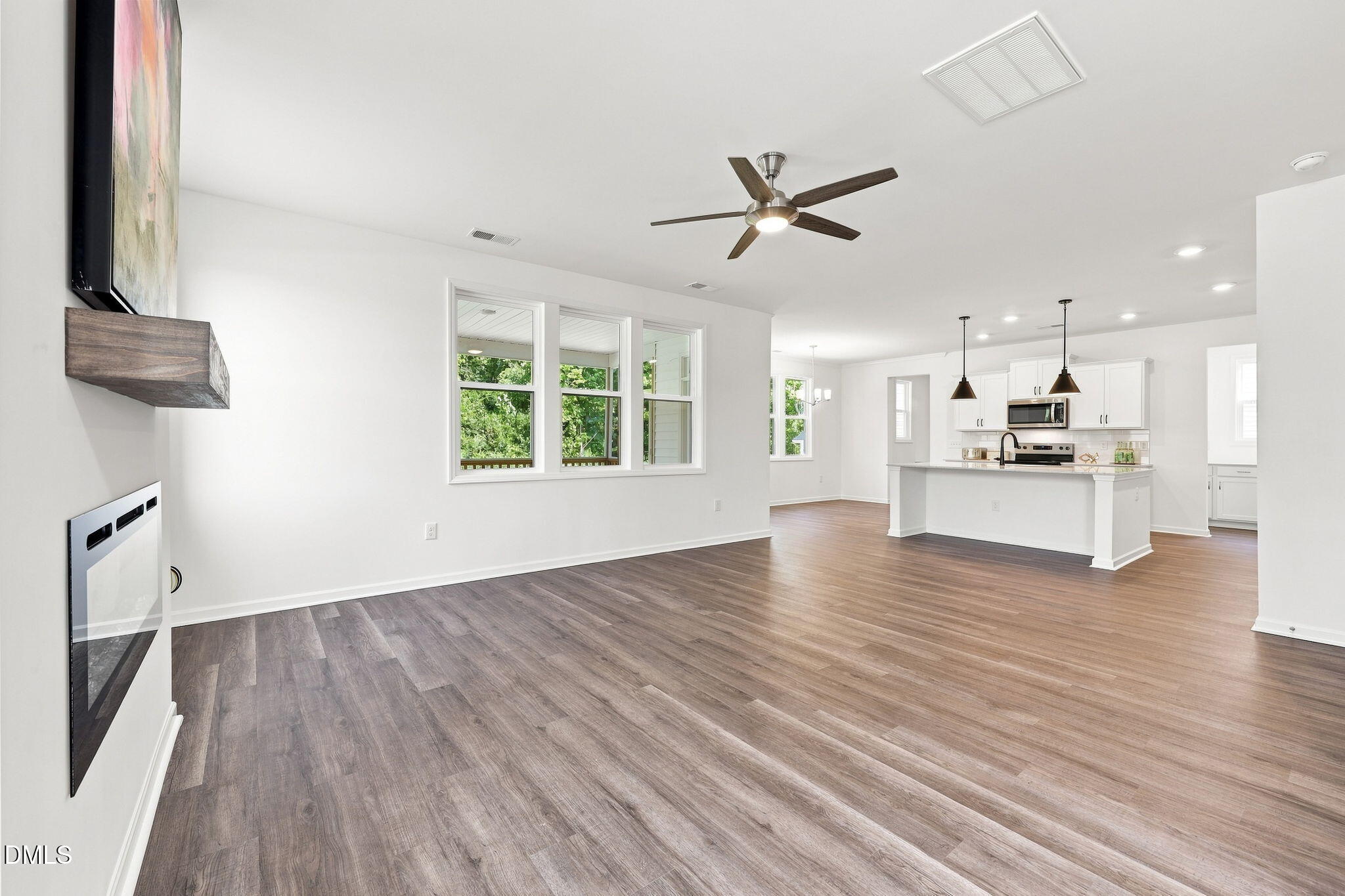 272 White Azalea Way Property Photo 8