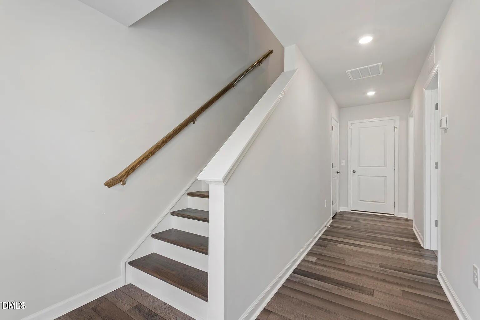 2137 Terrawood Drive Property Photo 2
