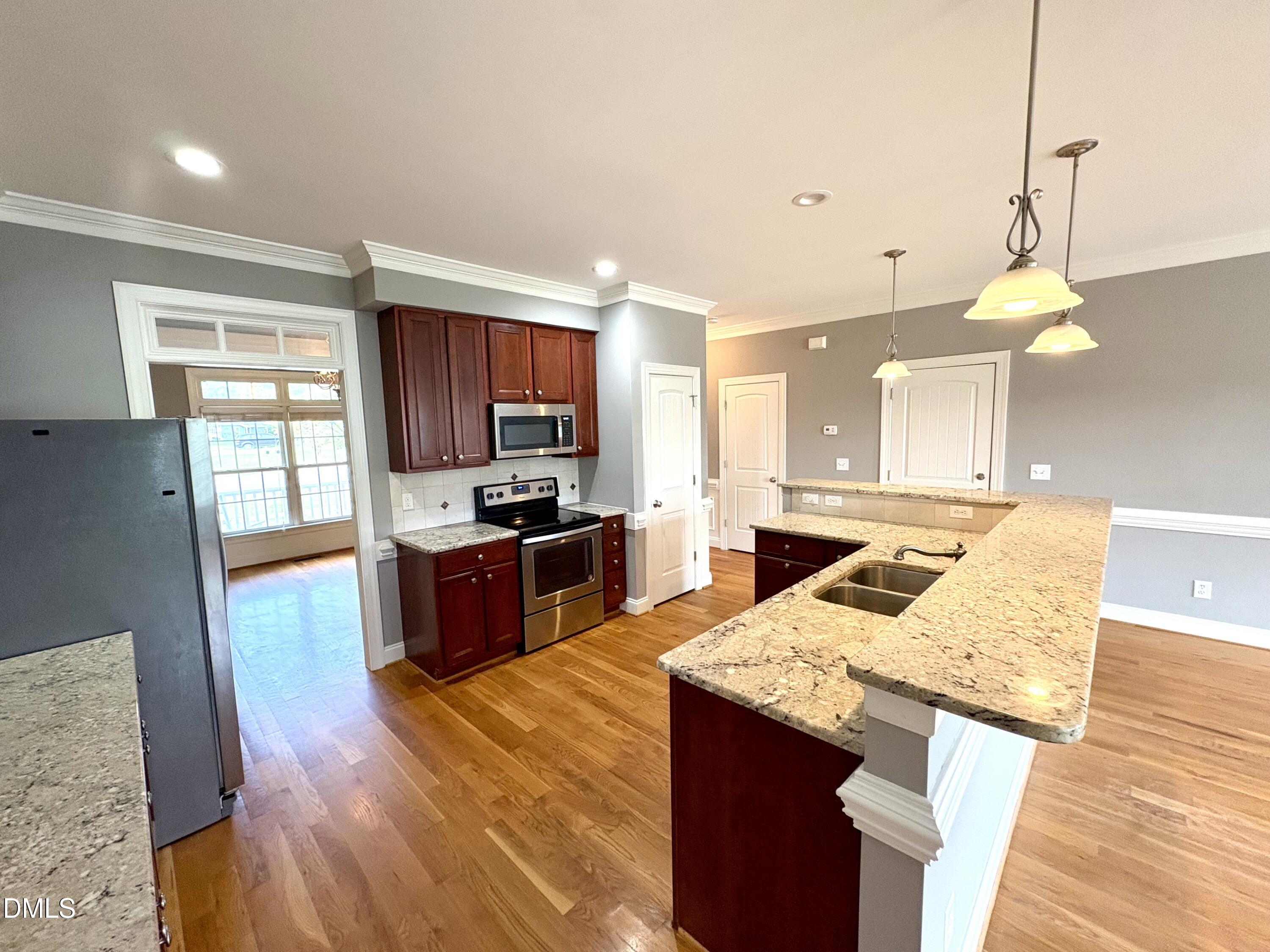 1315 Center Street Property Photo 6