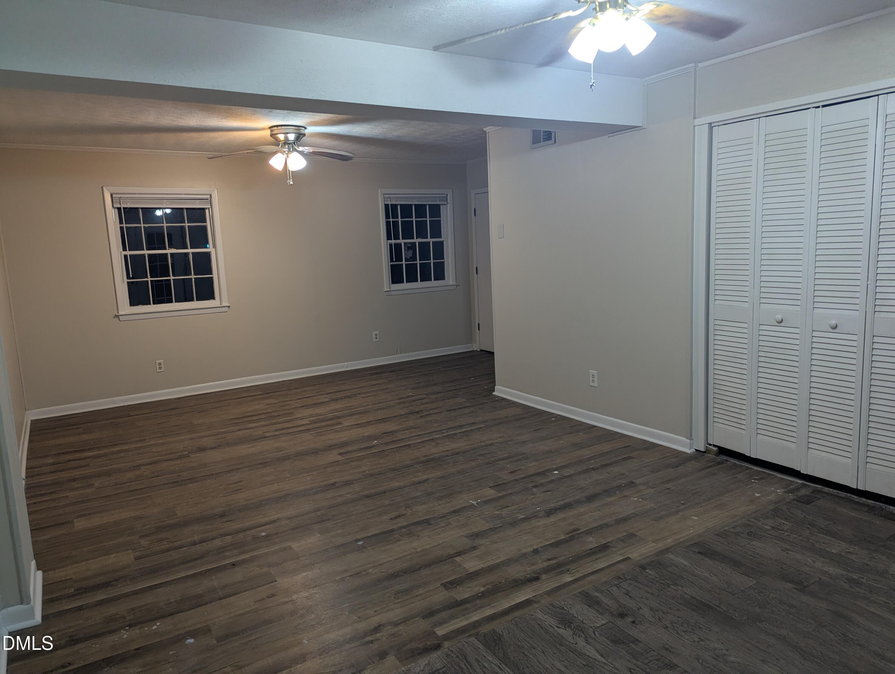 1020 Riverside Circle Property Photo 14