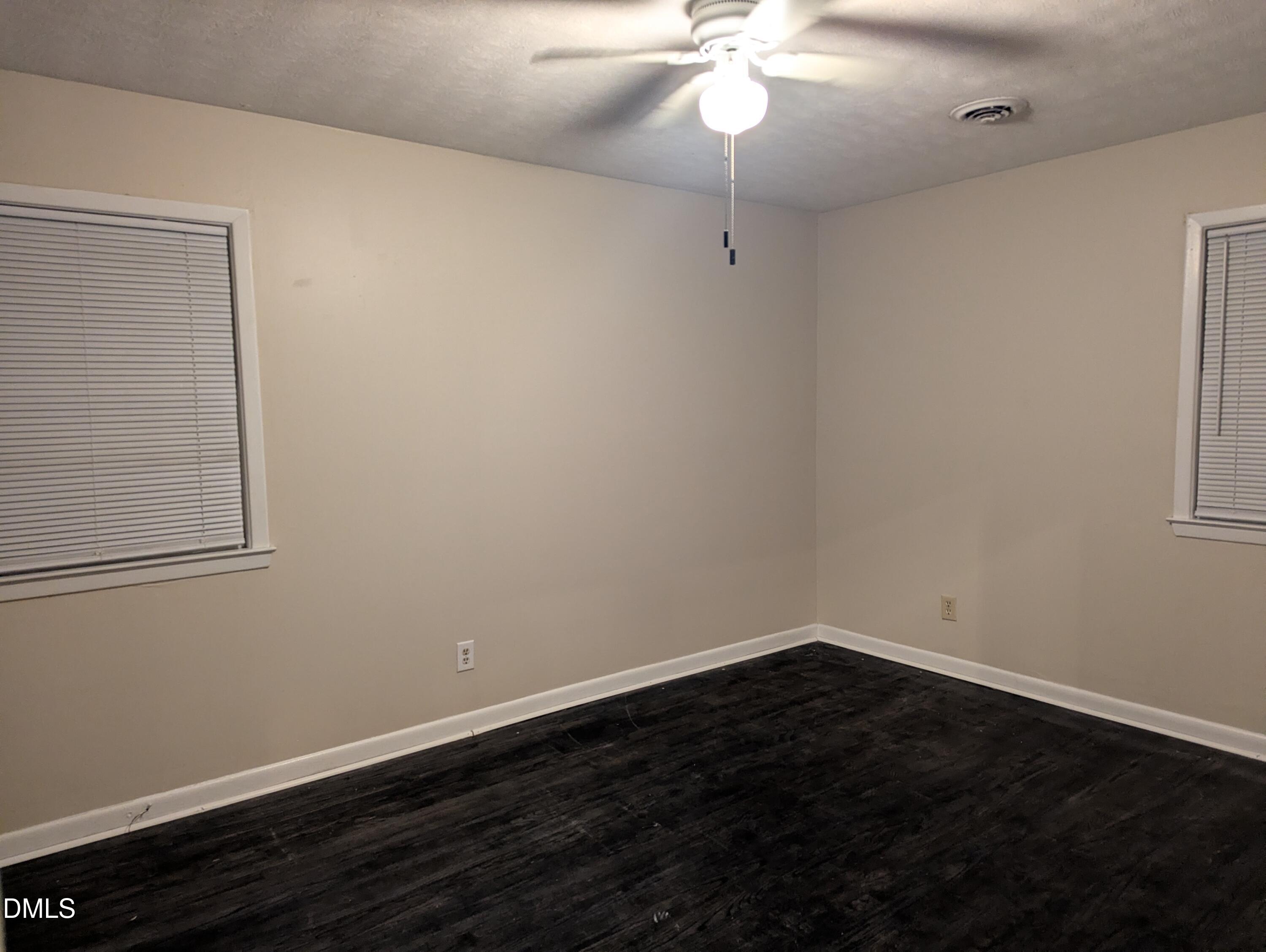 1020 Riverside Circle Property Photo 25