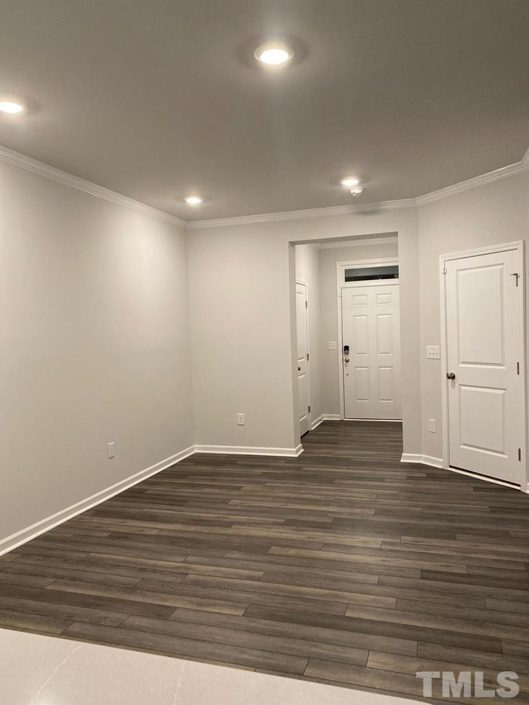 1014 Gemma Drive Property Photo 8