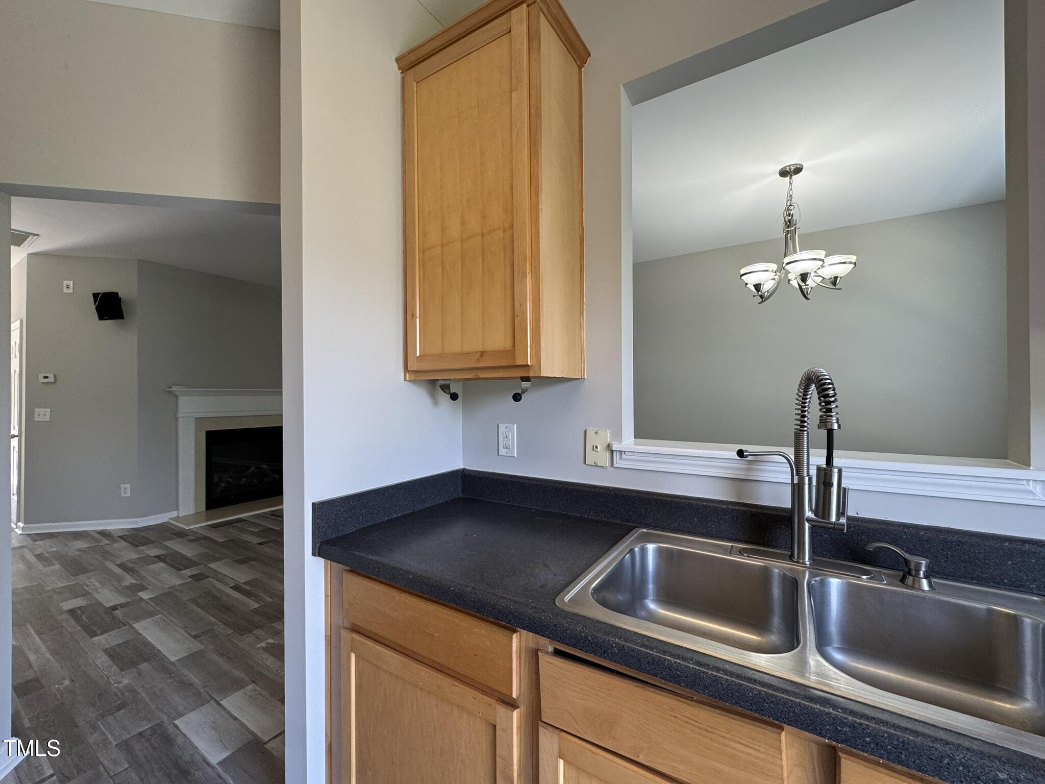 539 Writers Way Property Photo 10