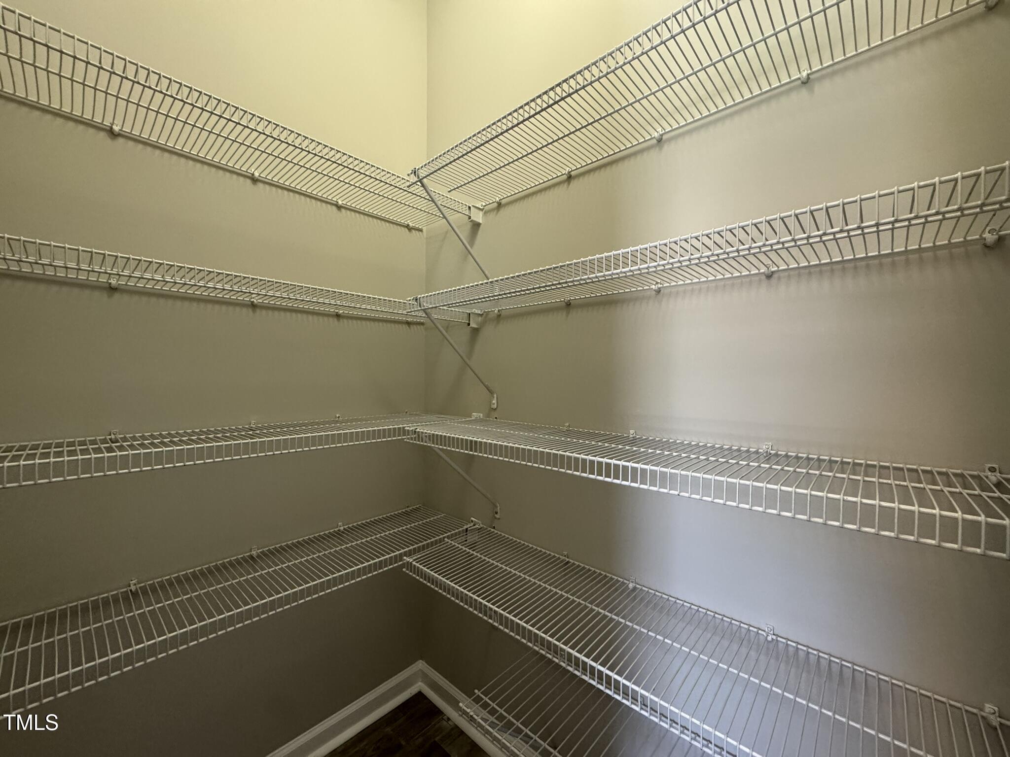 539 Writers Way Property Photo 11