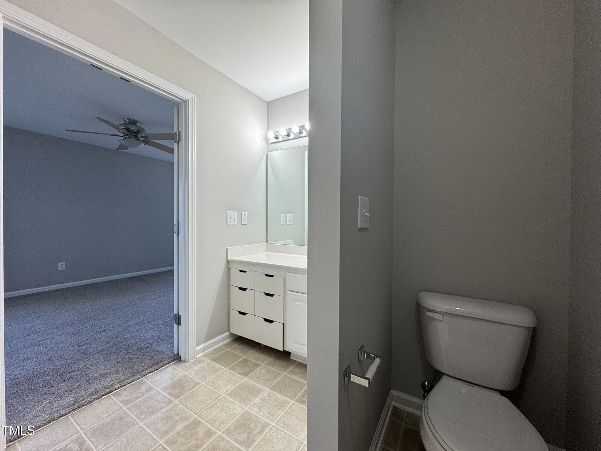 539 Writers Way Property Photo 19