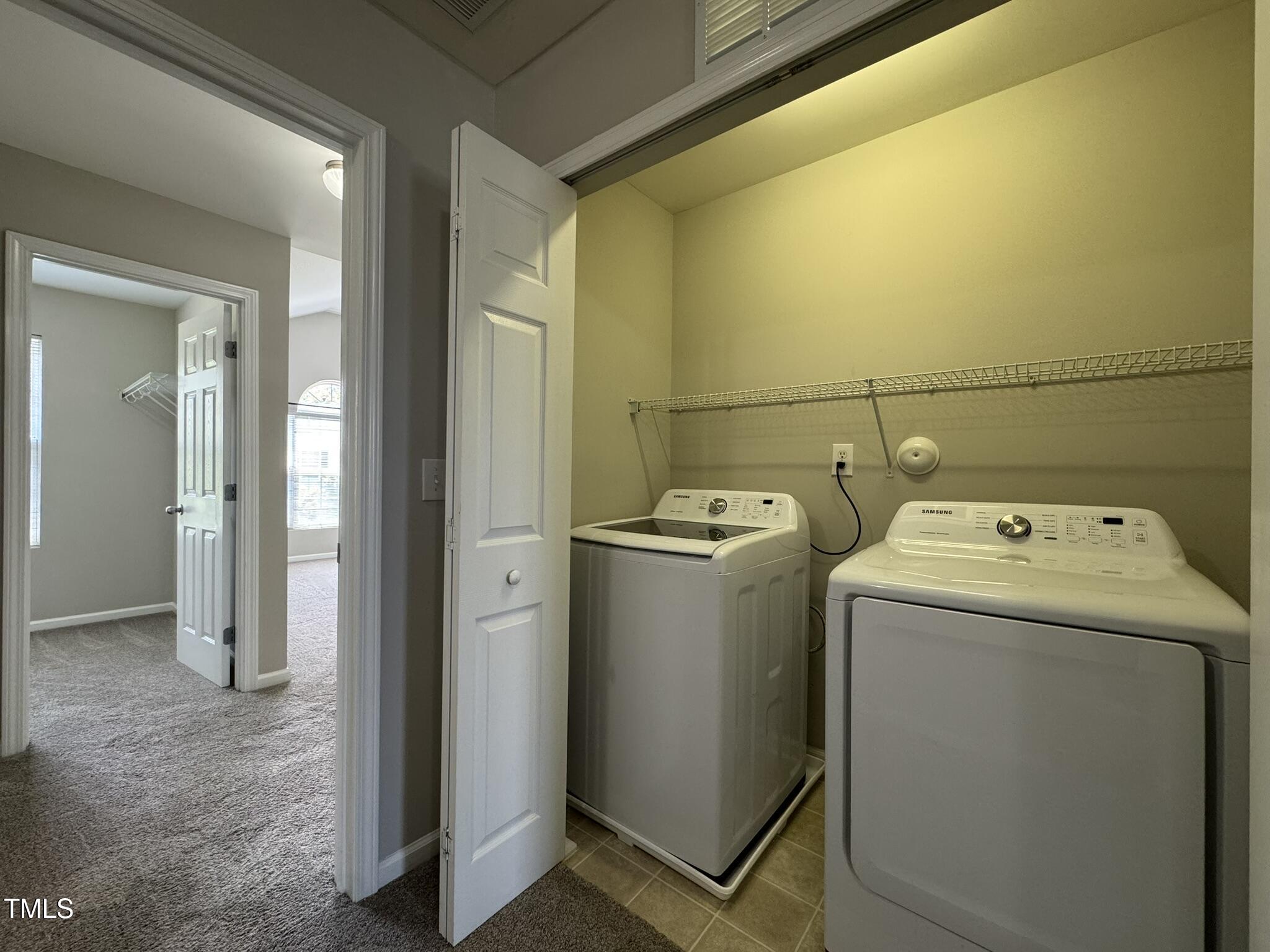 539 Writers Way Property Photo 21