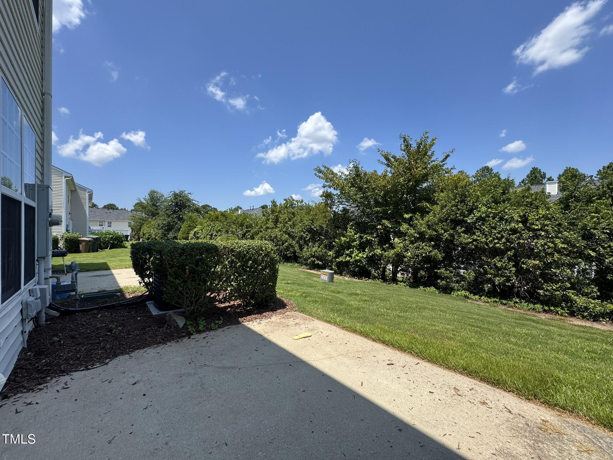 539 Writers Way Property Photo 27