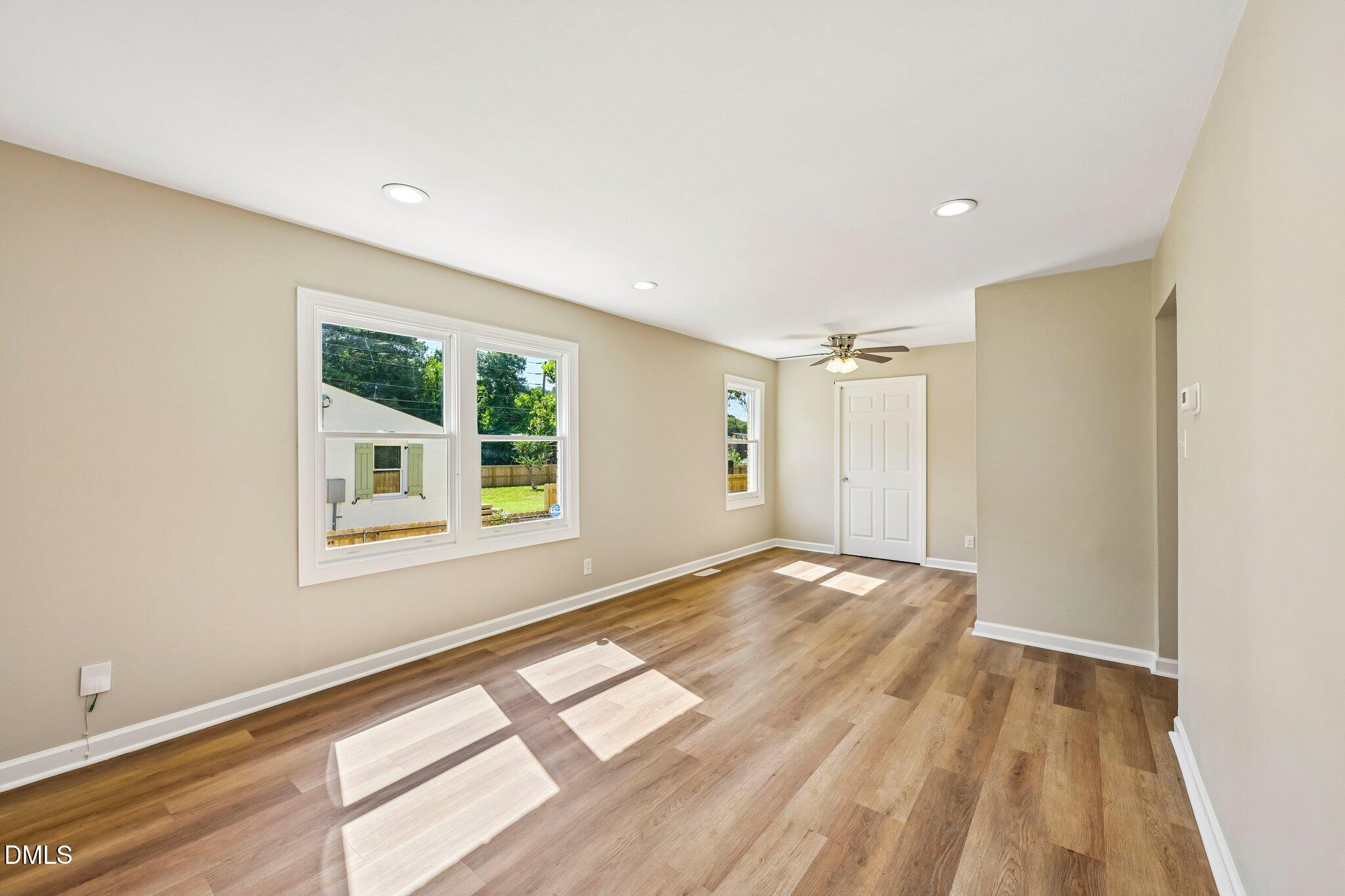 2312 Shannon Street Property Photo 4