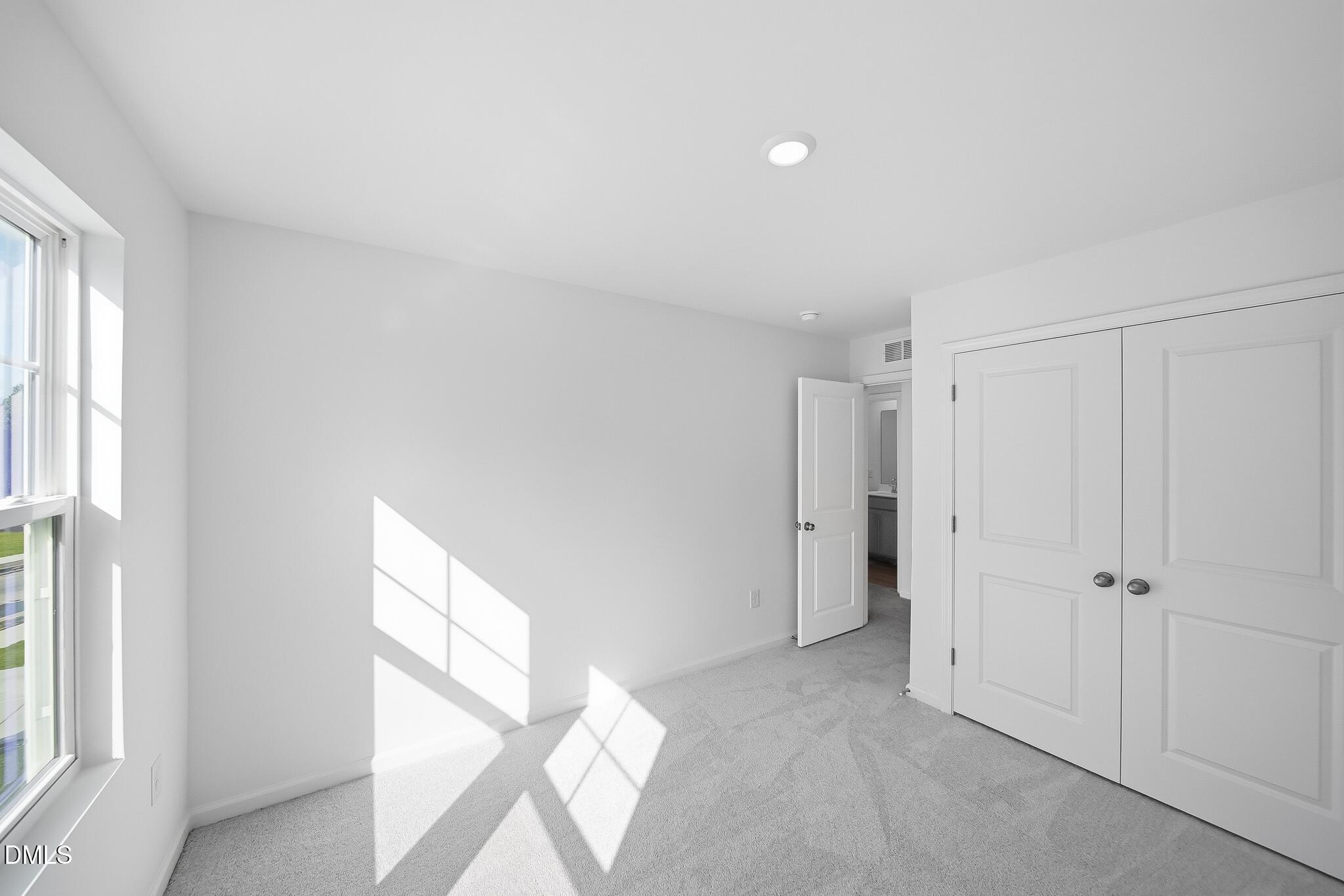 203 Tree Moss Court Property Photo 13