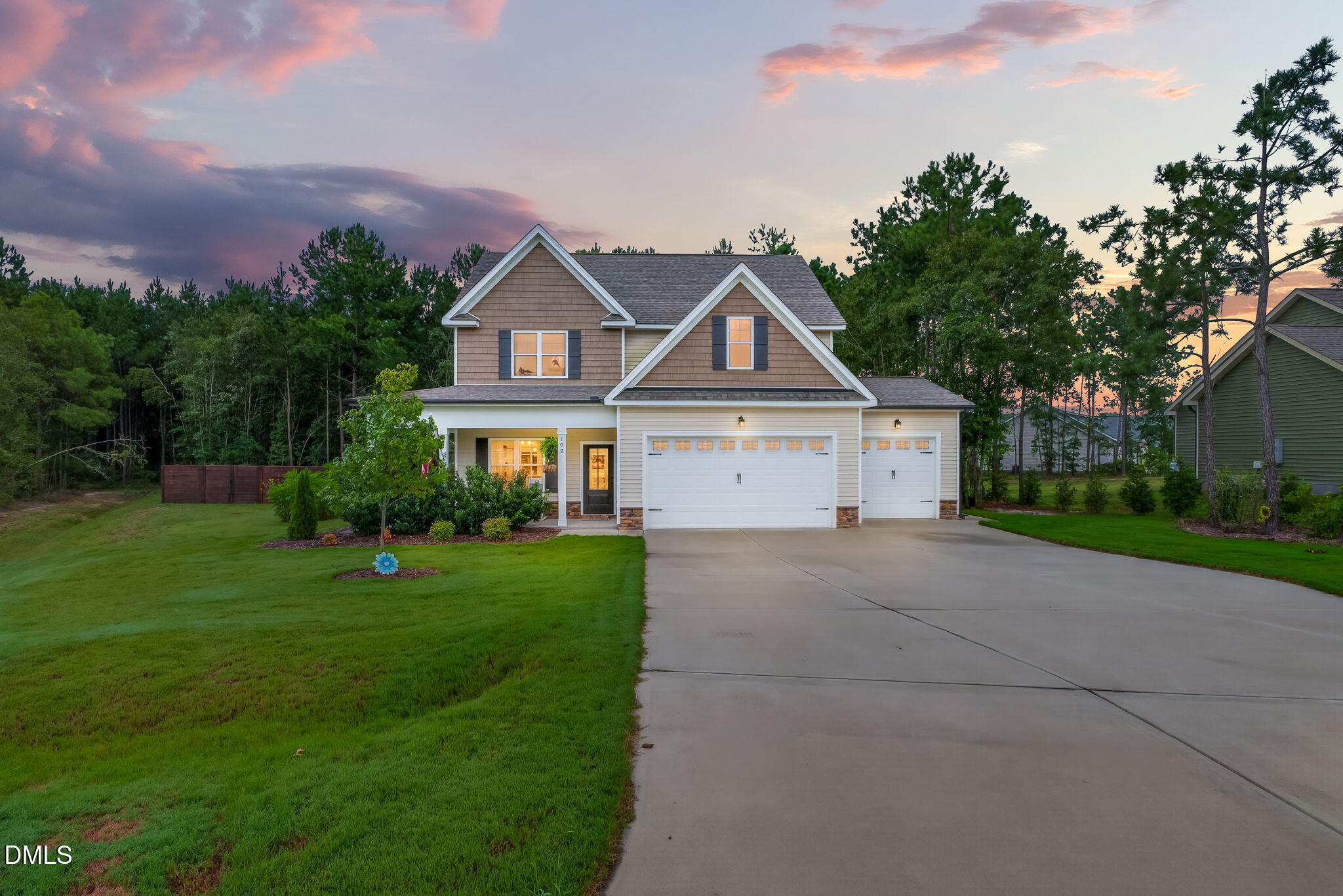 102 Spumante Court Property Photo 4
