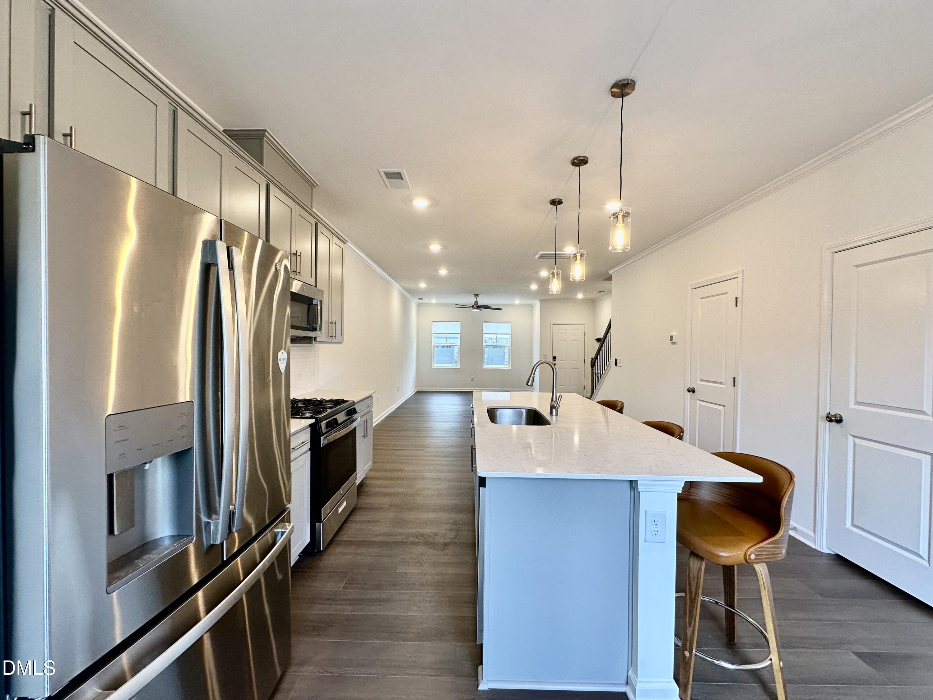 685 Mirkwood Avenue Property Photo 11