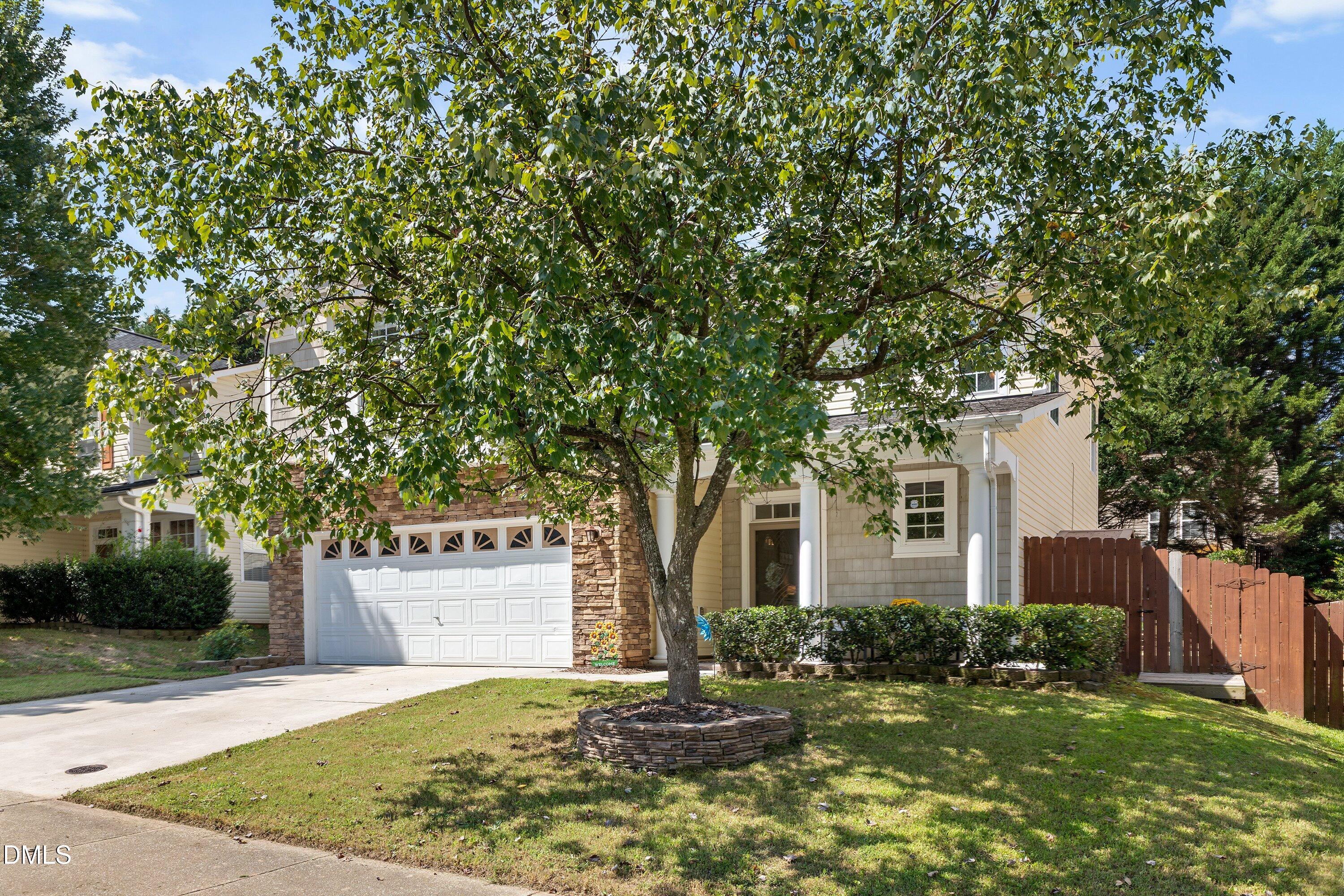 112 Smart Court Property Photo 4
