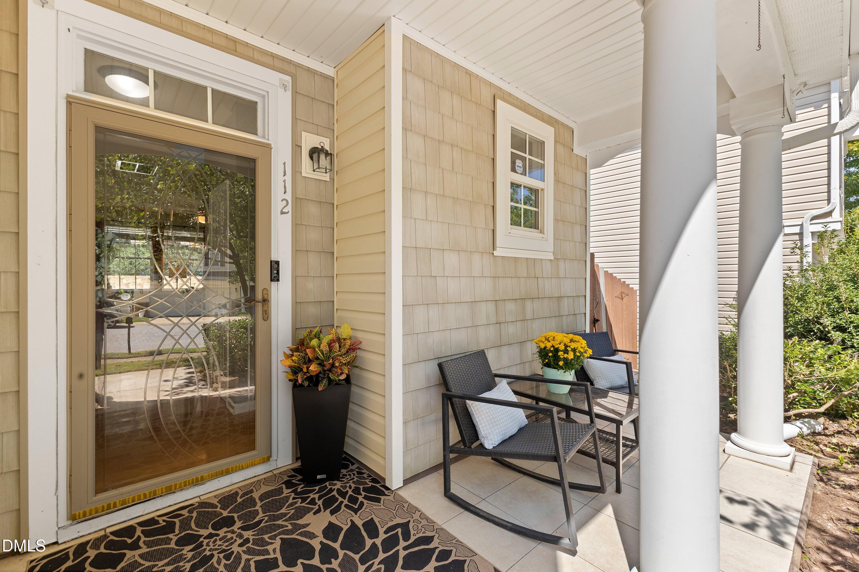 112 Smart Court Property Photo 7