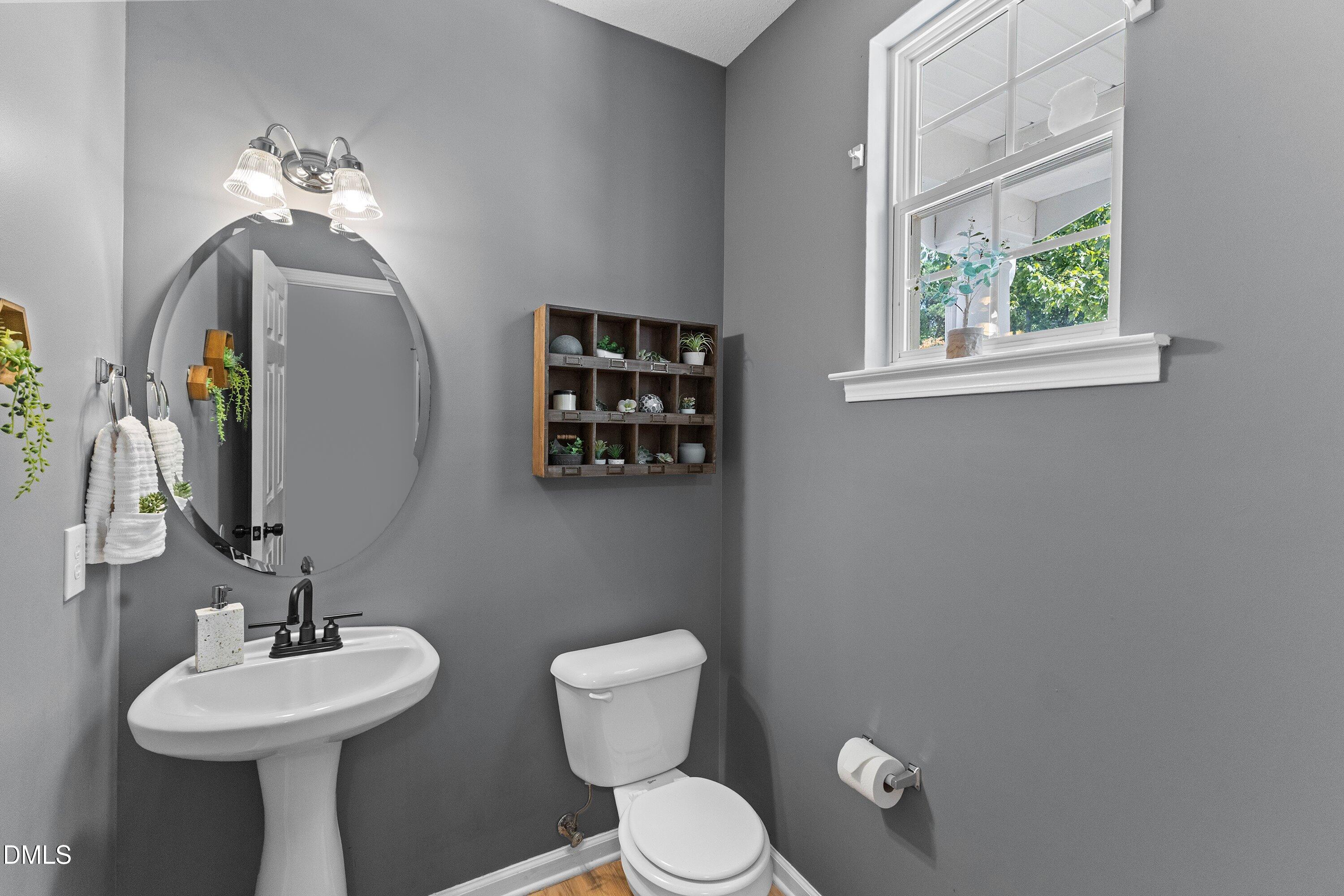 112 Smart Court Property Photo 10