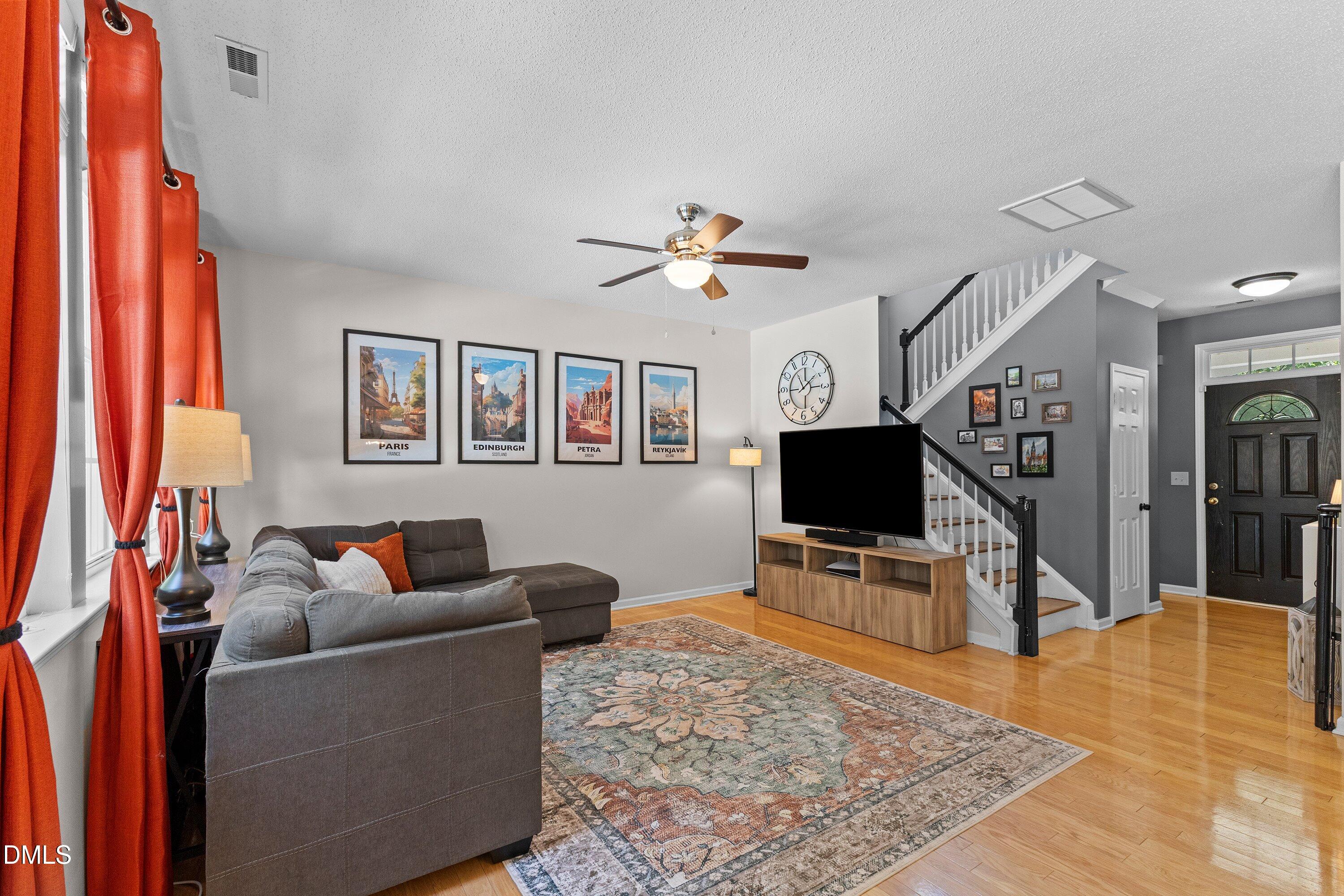 112 Smart Court Property Photo 12