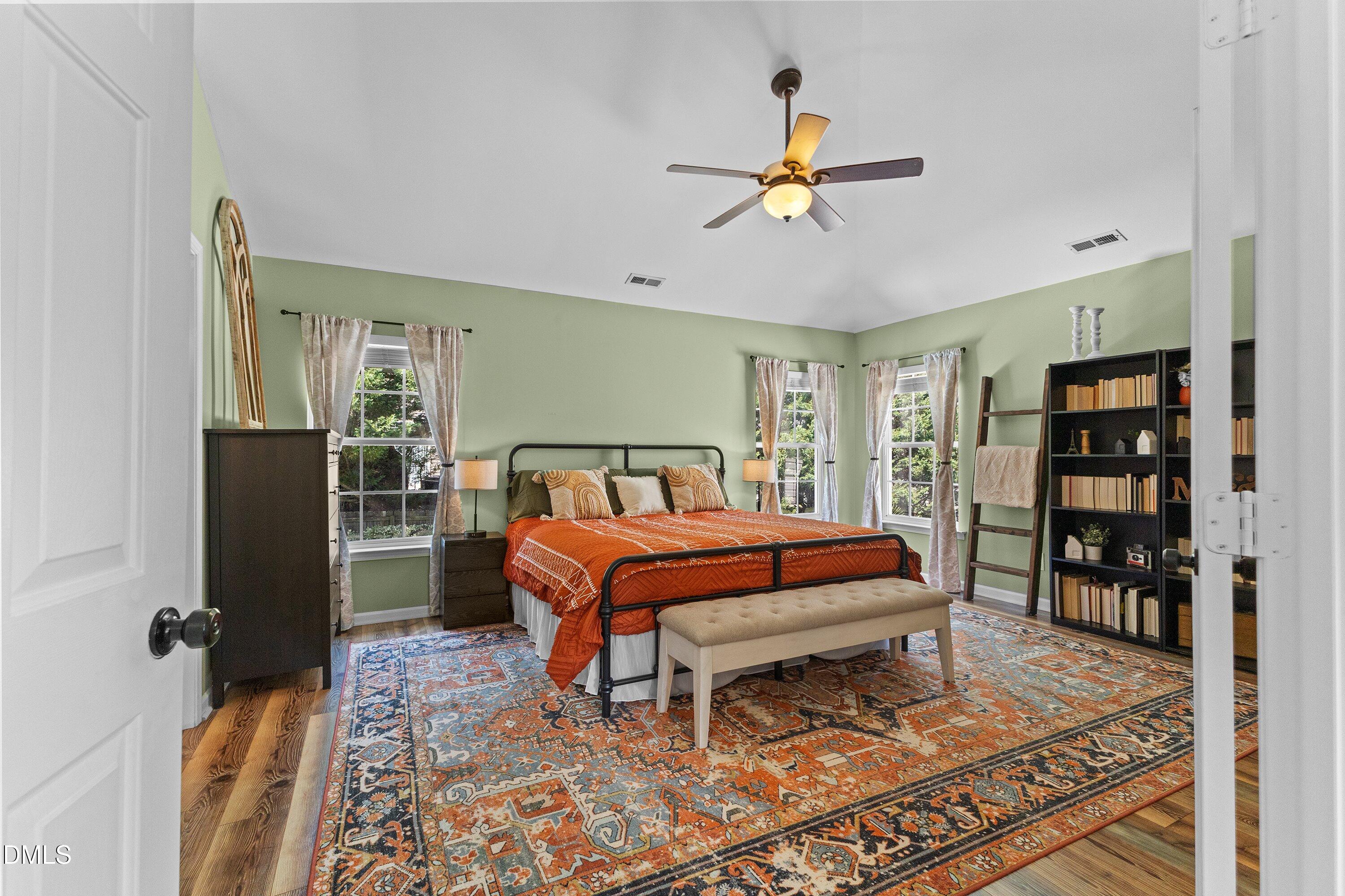 112 Smart Court Property Photo 25