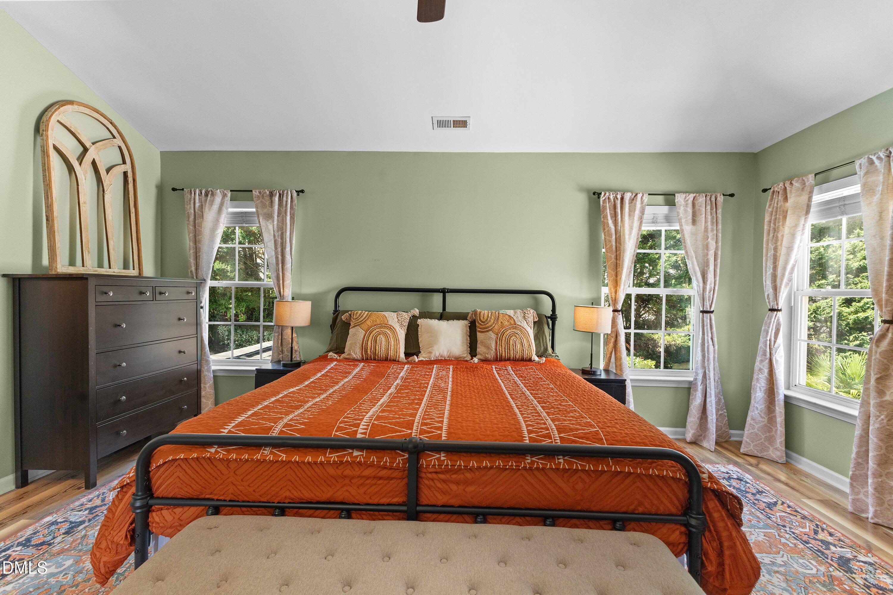 112 Smart Court Property Photo 28