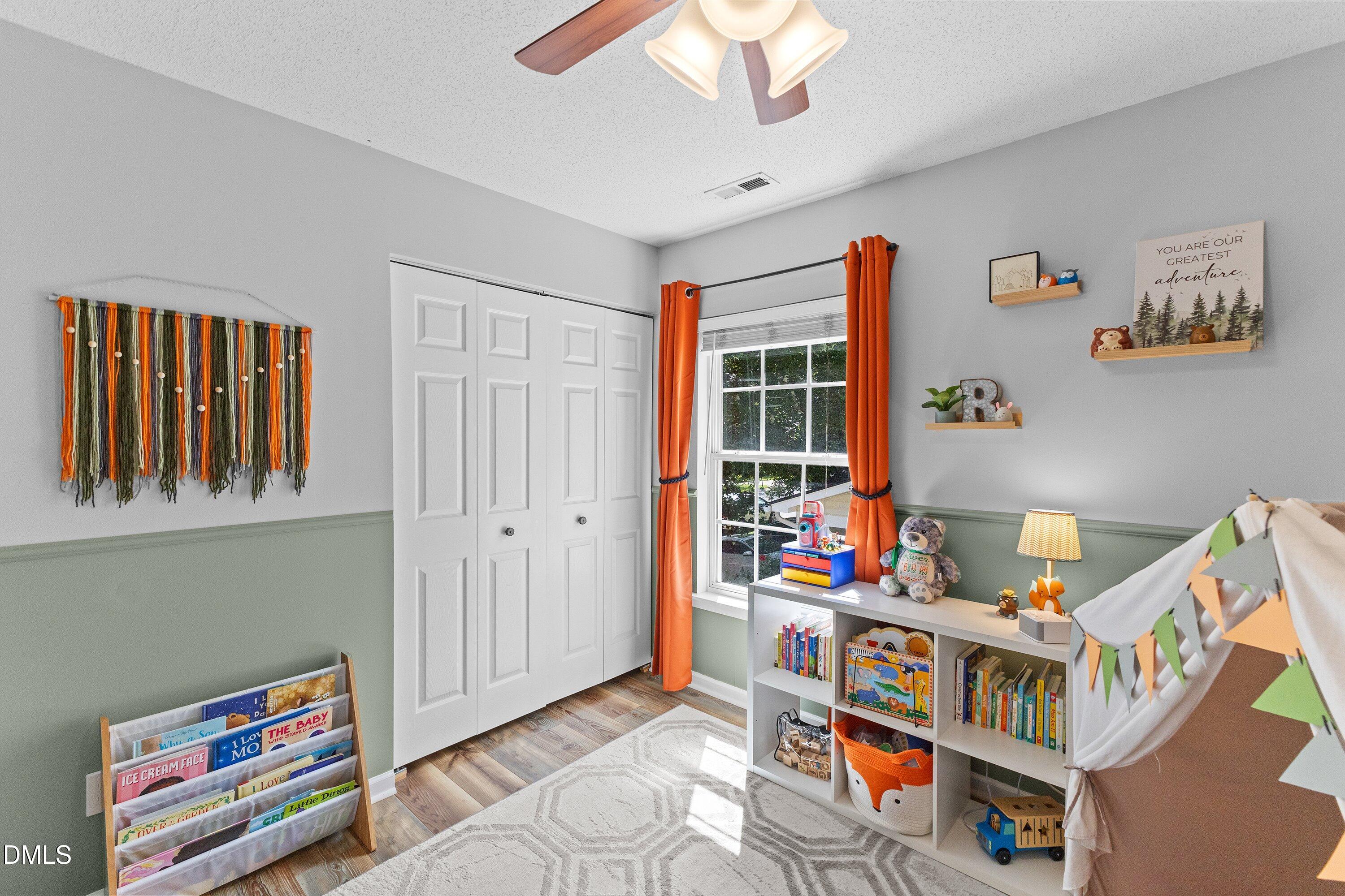 112 Smart Court Property Photo 33