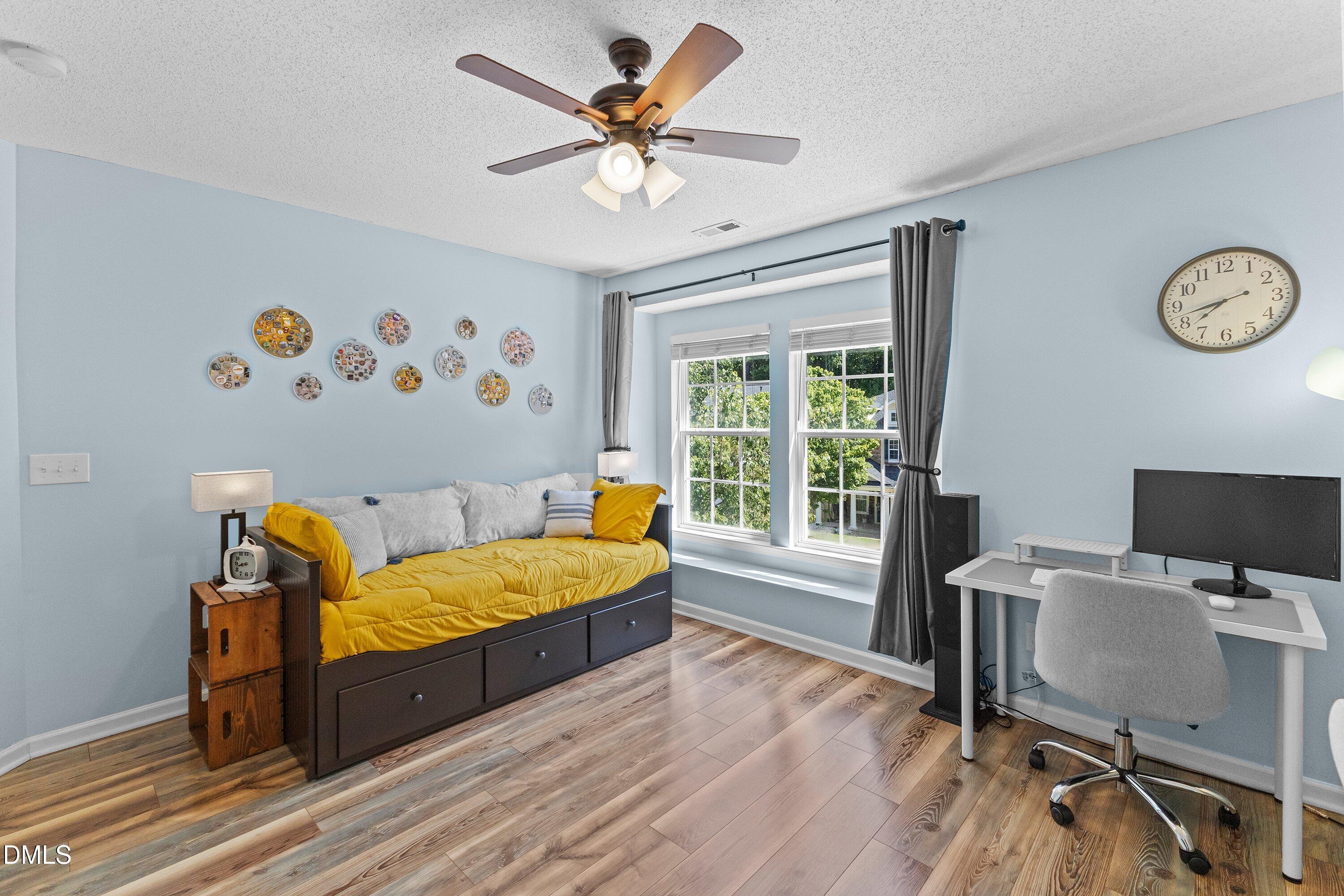 112 Smart Court Property Photo 35