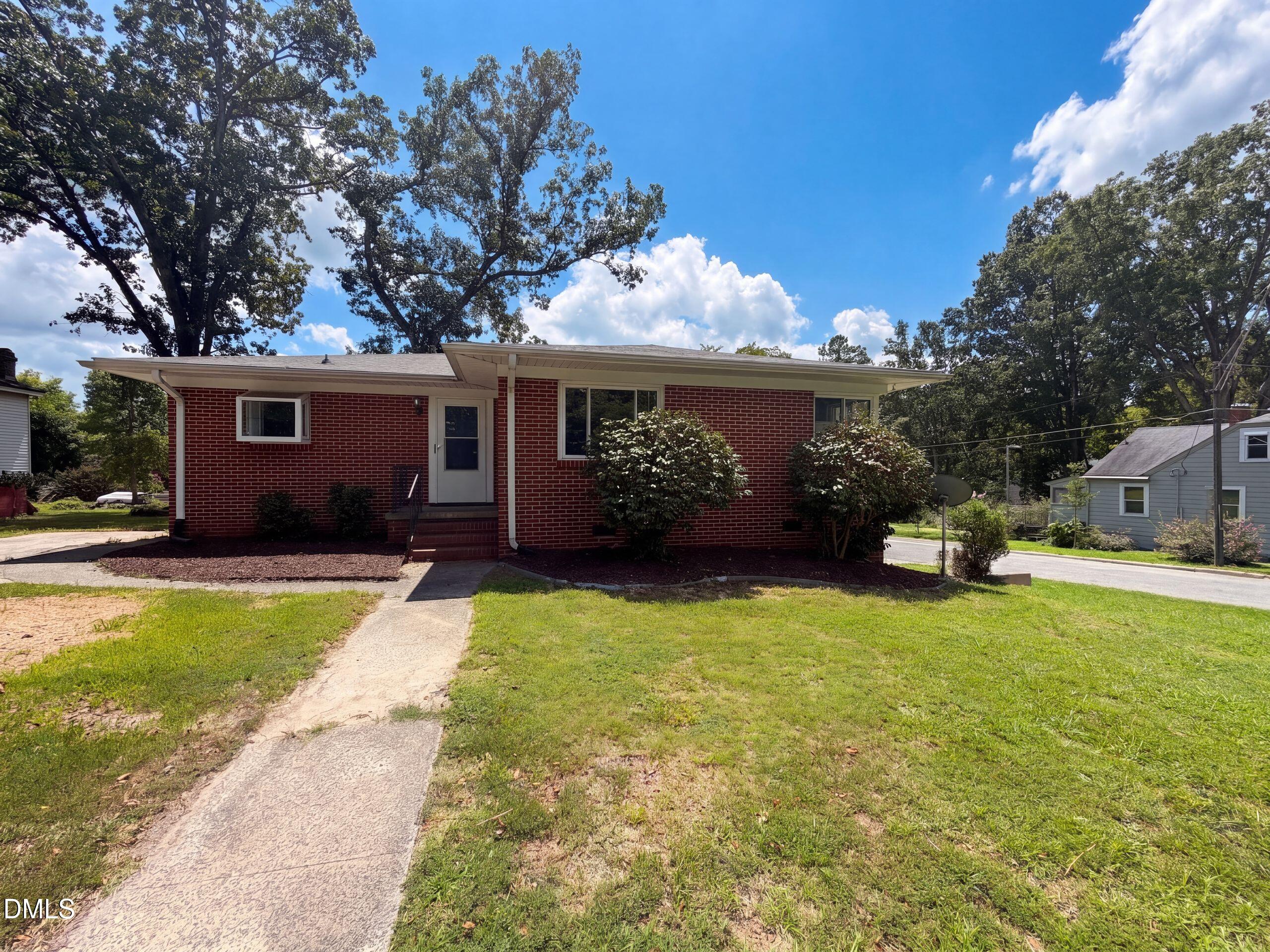 410 Pekoe Avenue Property Photo 1