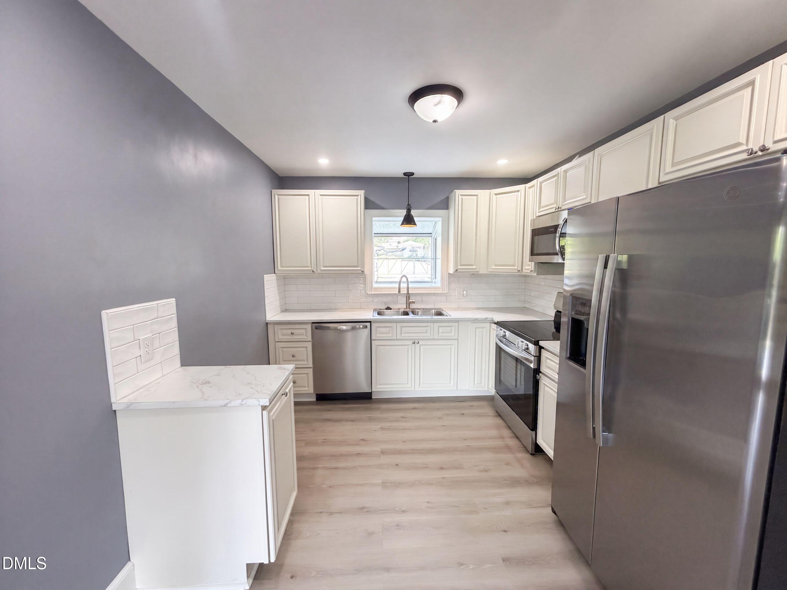 410 Pekoe Avenue Property Photo 2