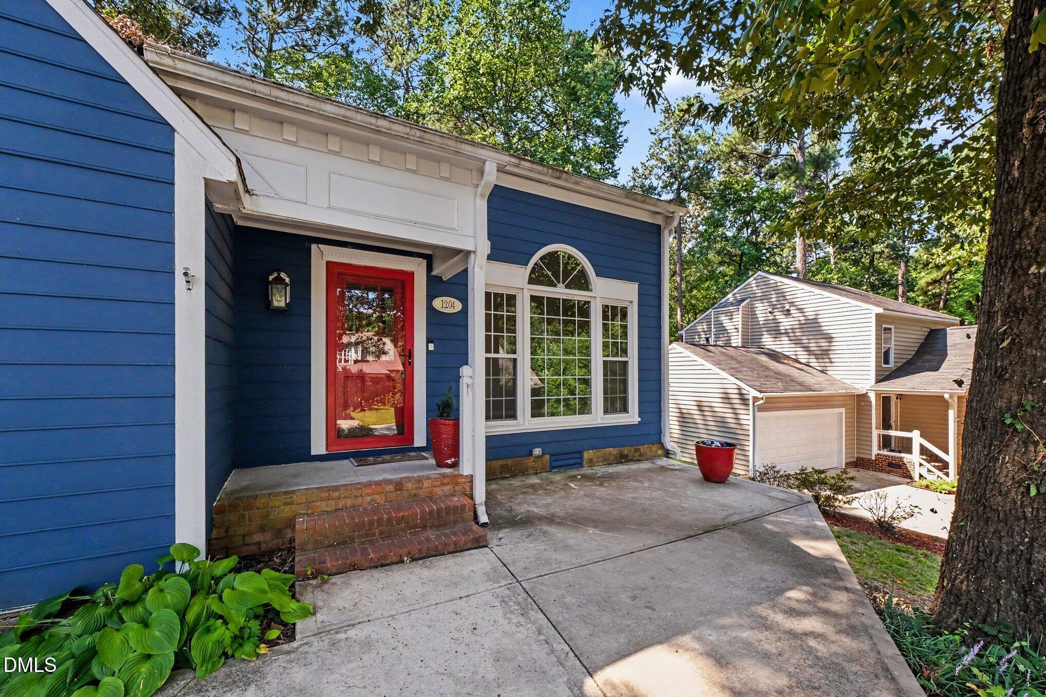 1204 Belhaven Road Property Photo 3