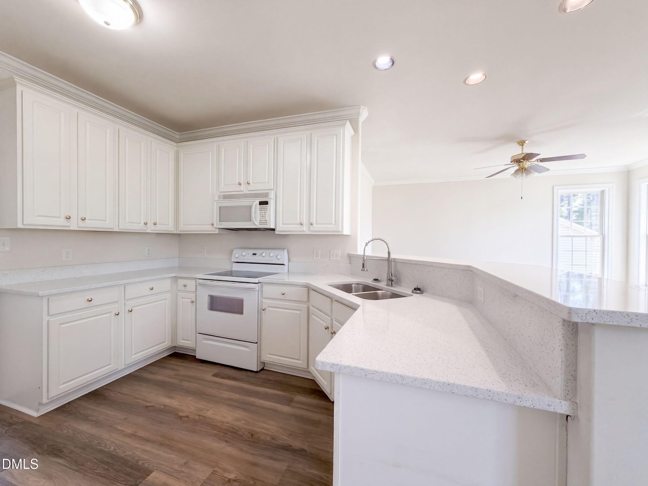 180 Whetstone Drive Property Photo 2