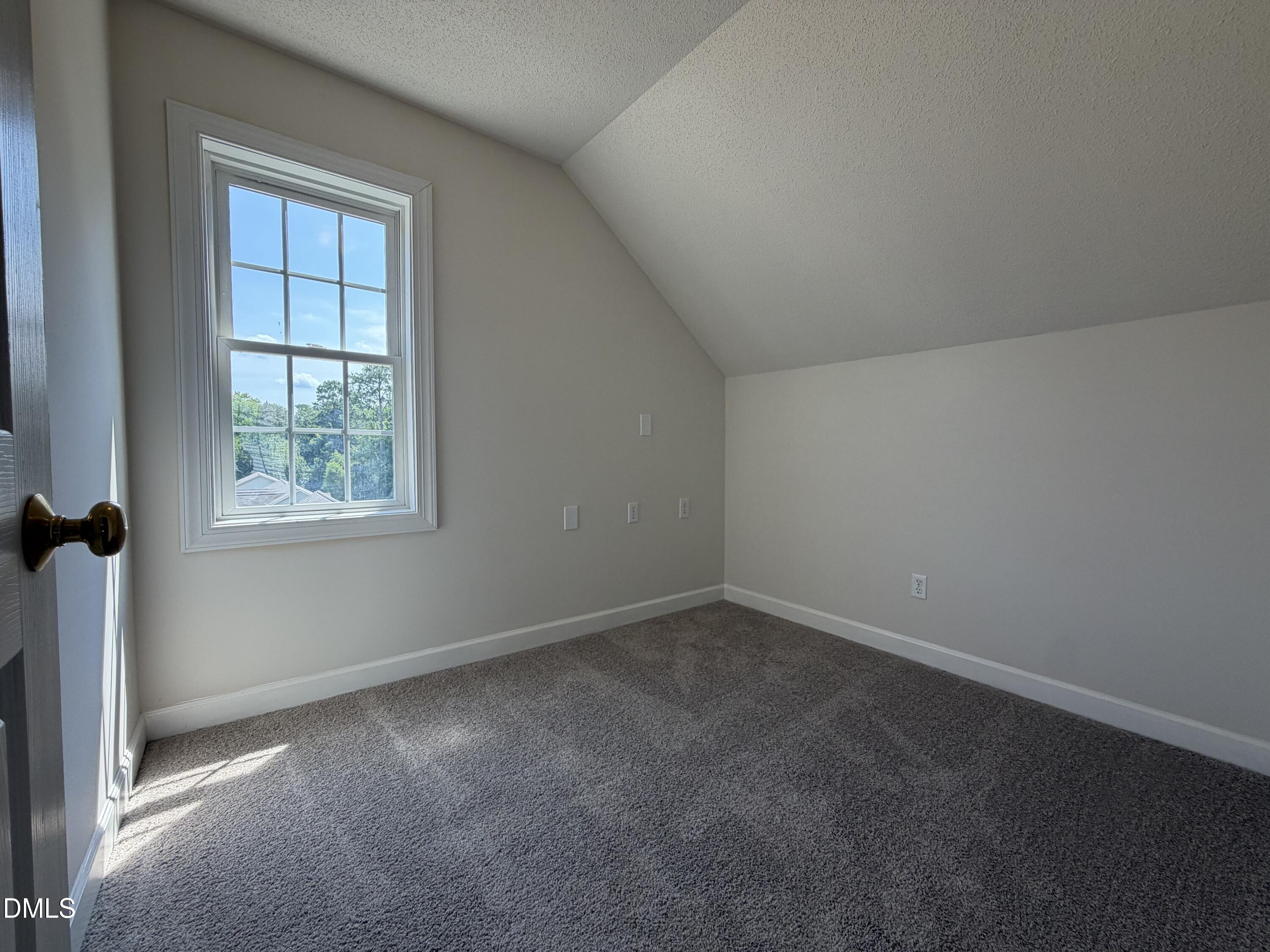 180 Whetstone Drive Property Photo 16