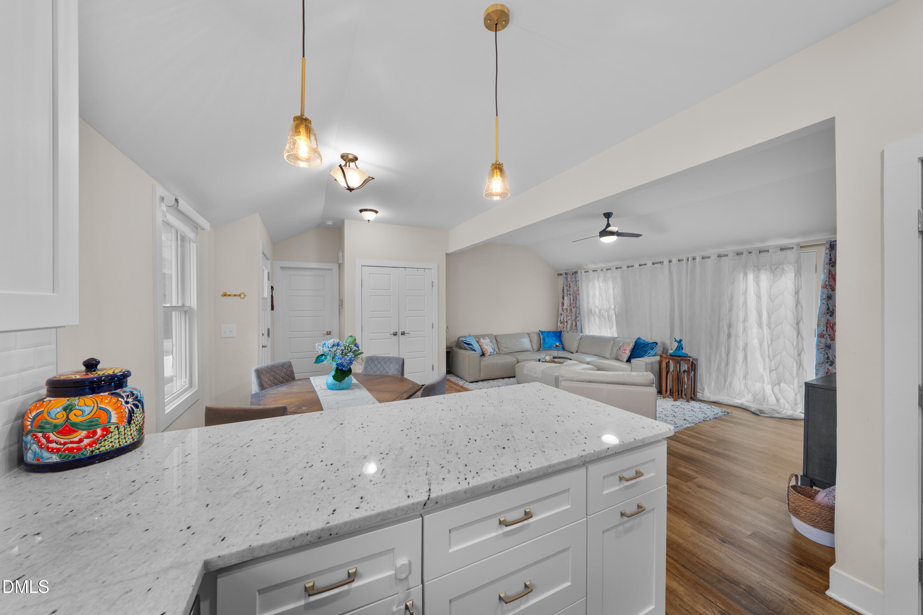 2015 Schieffelin Road 1 Property Photo 17