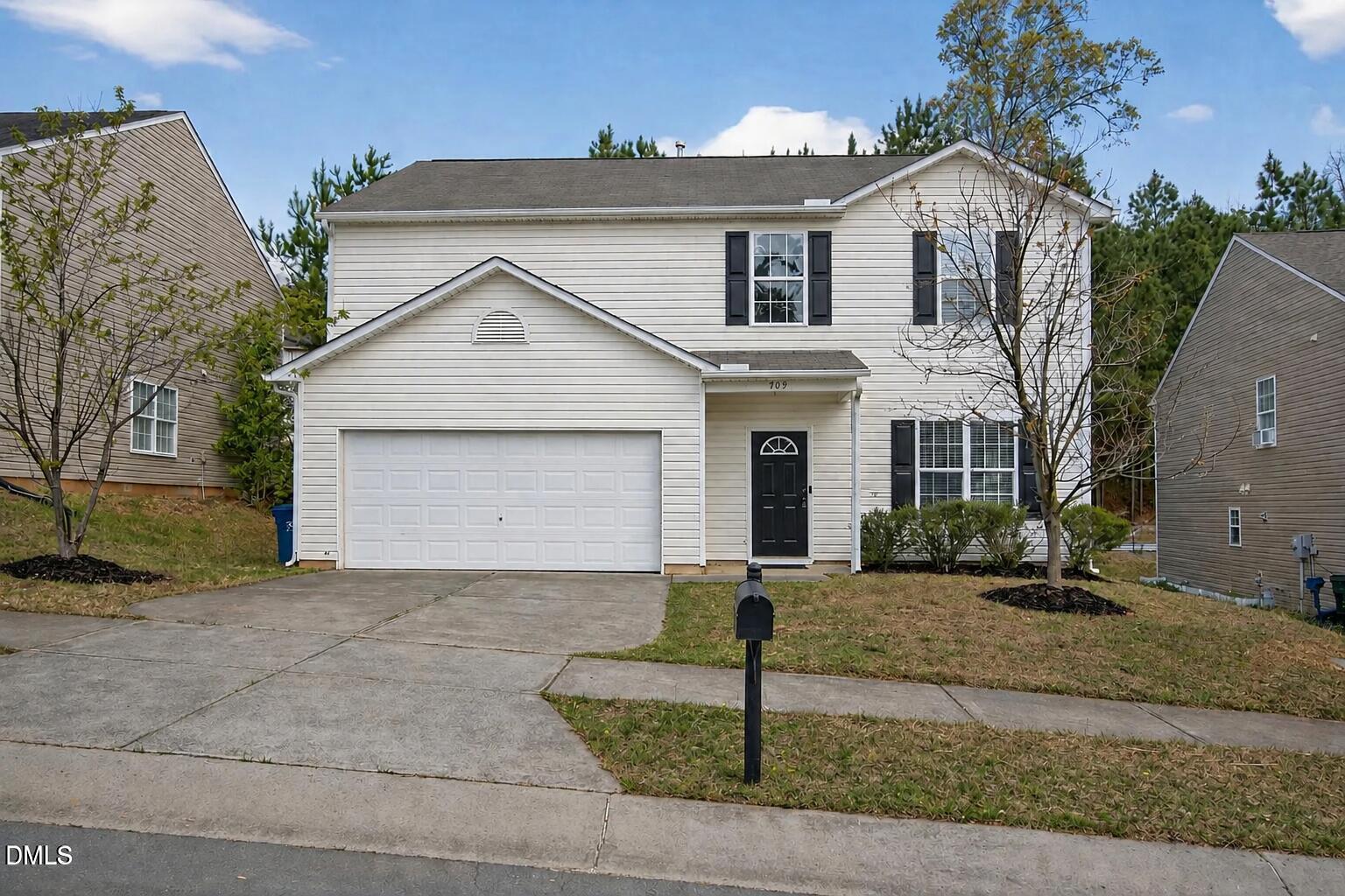 705 Weeping Willow Drive Property Photo 2