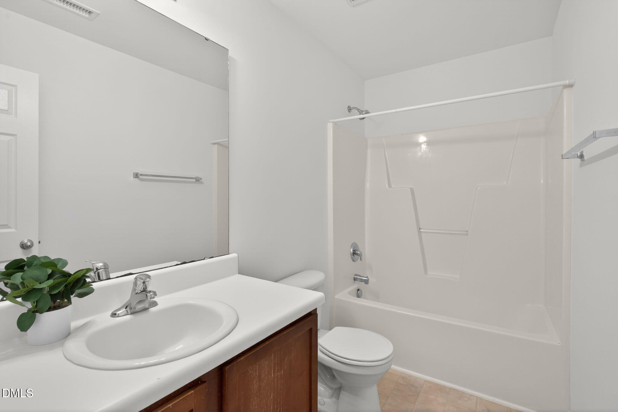 705 Weeping Willow Drive Property Photo 25