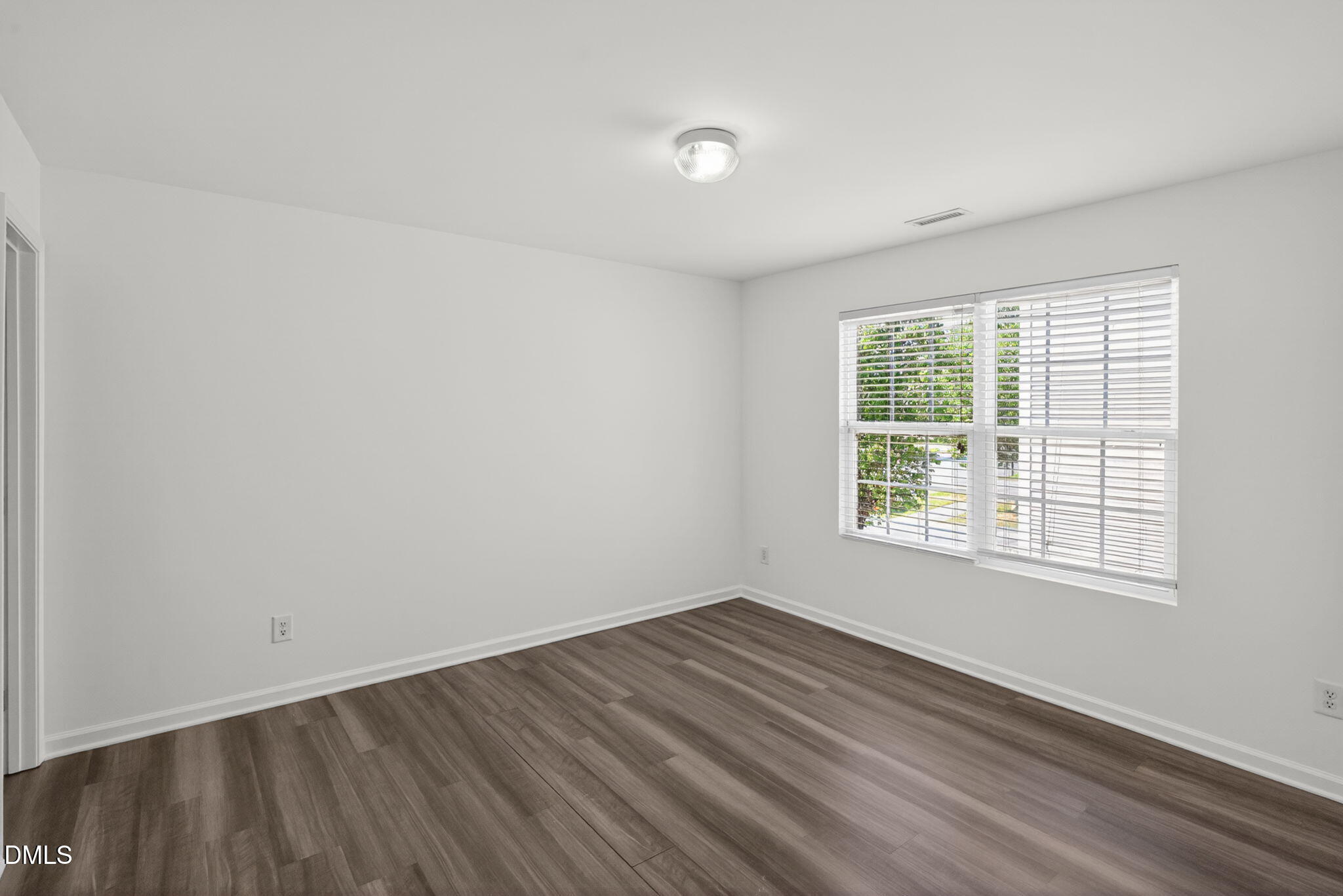 705 Weeping Willow Drive Property Photo 26