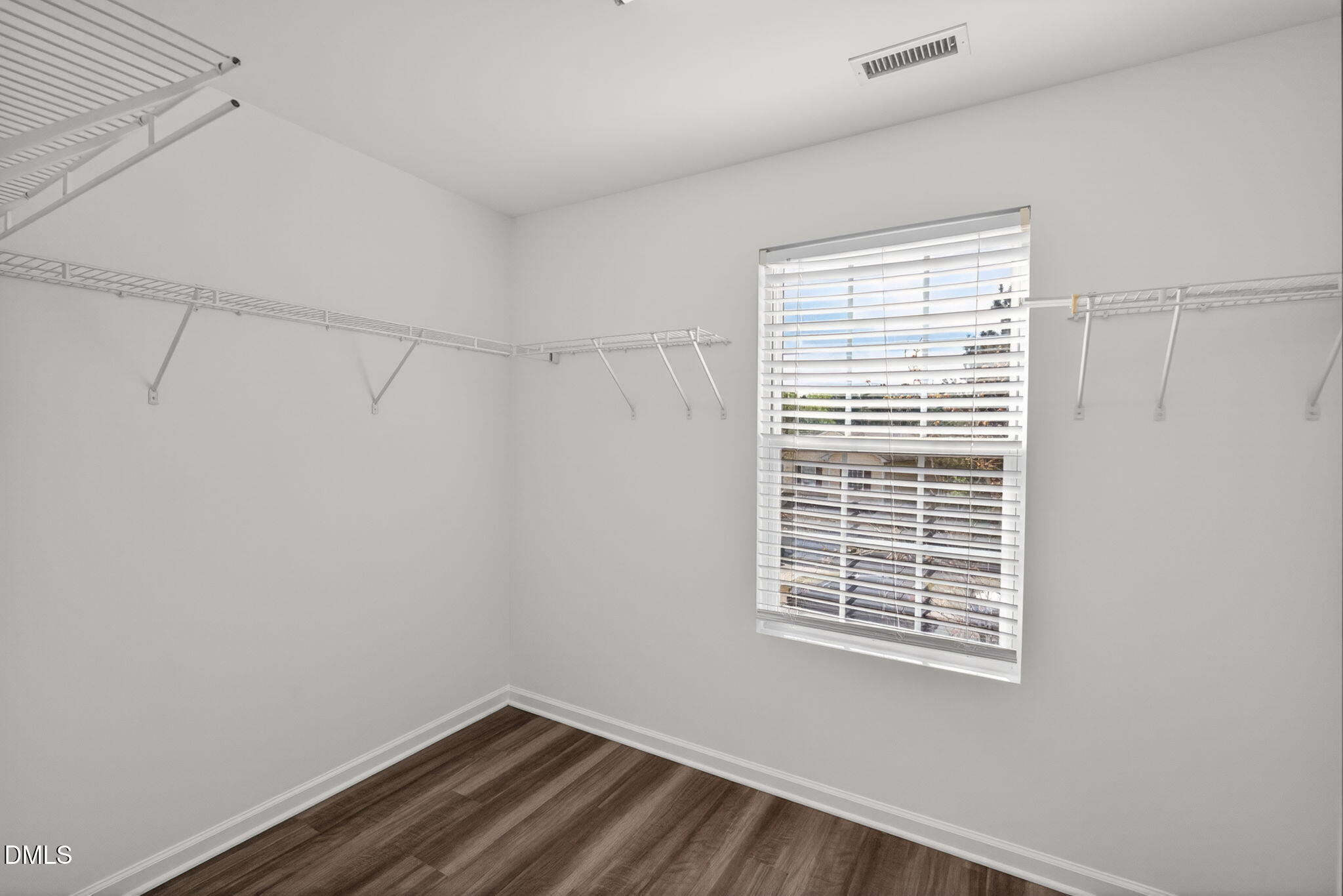 705 Weeping Willow Drive Property Photo 28