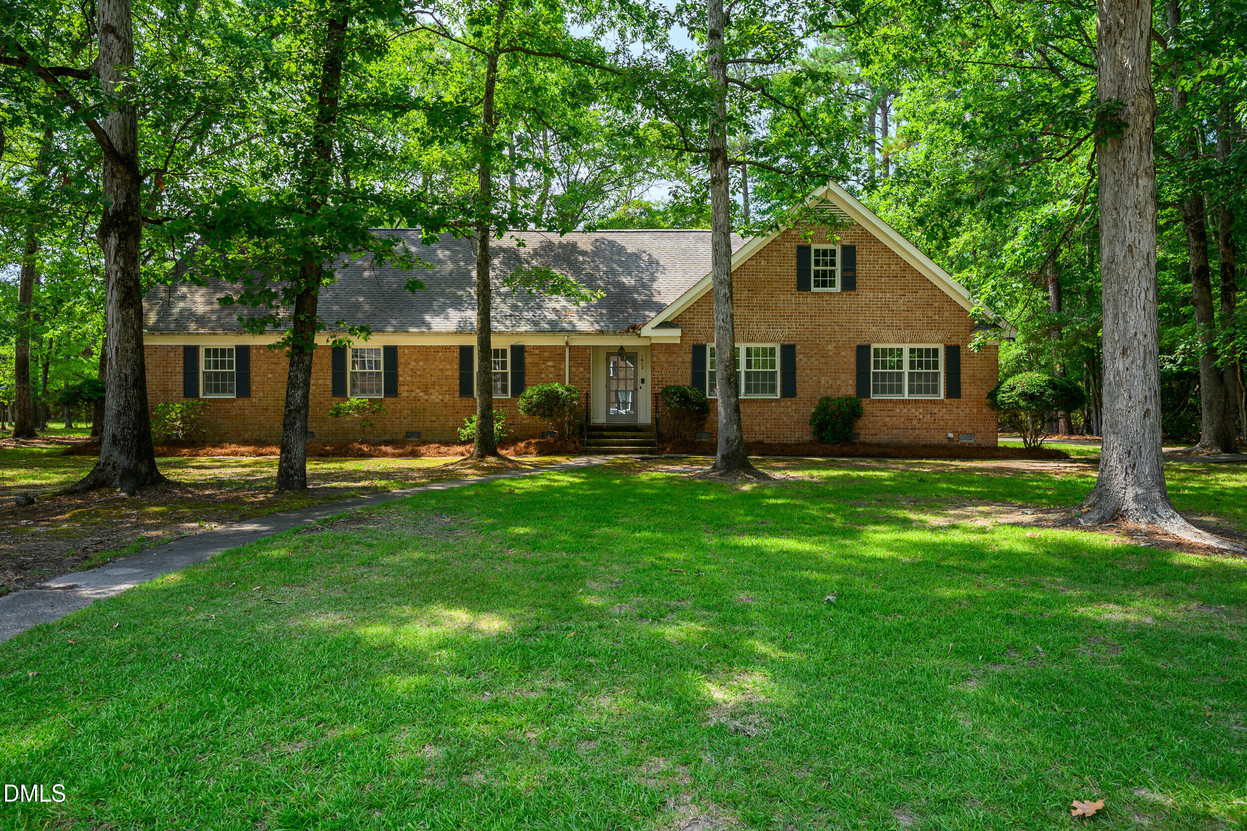 1612 Colony Drive Property Photo 1