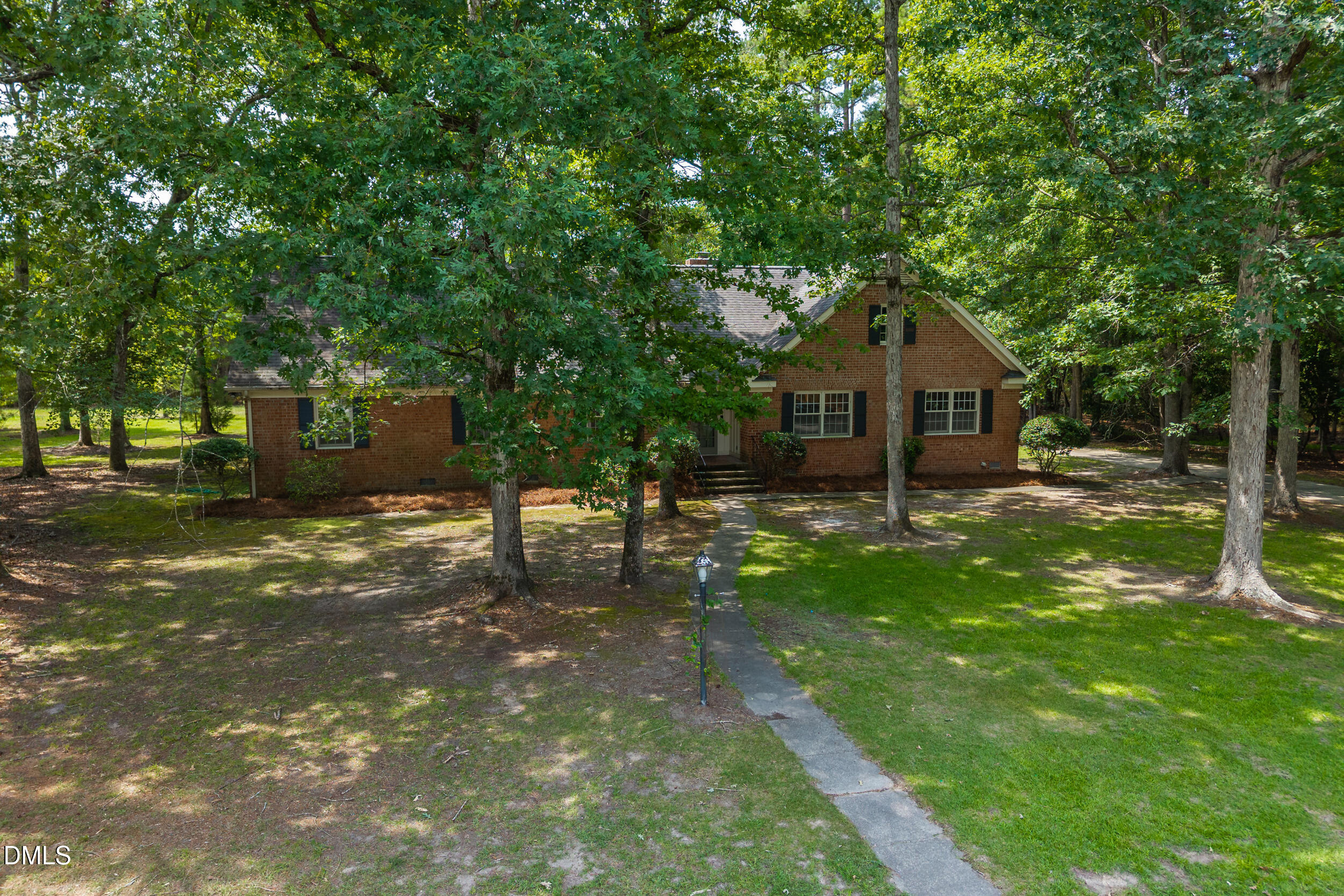1612 Colony Drive Property Photo 41