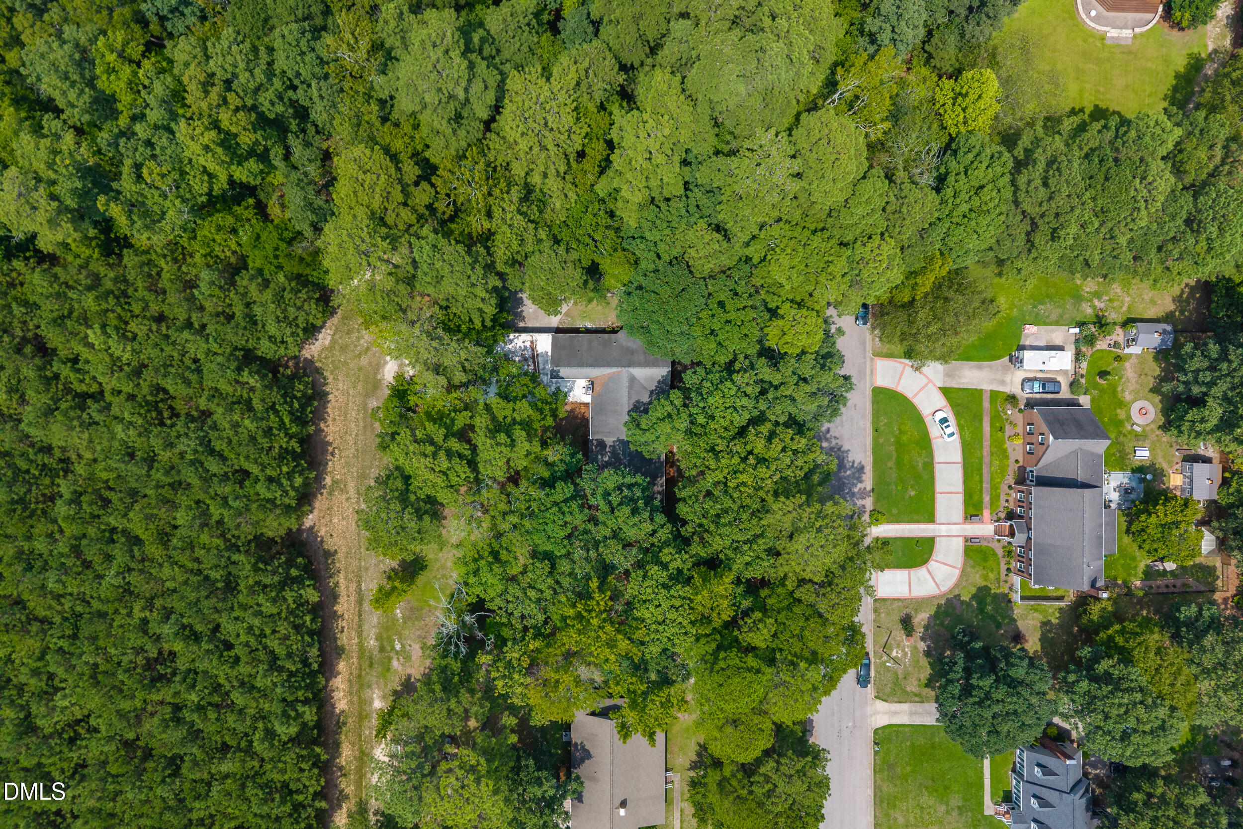 1612 Colony Drive Property Photo 43