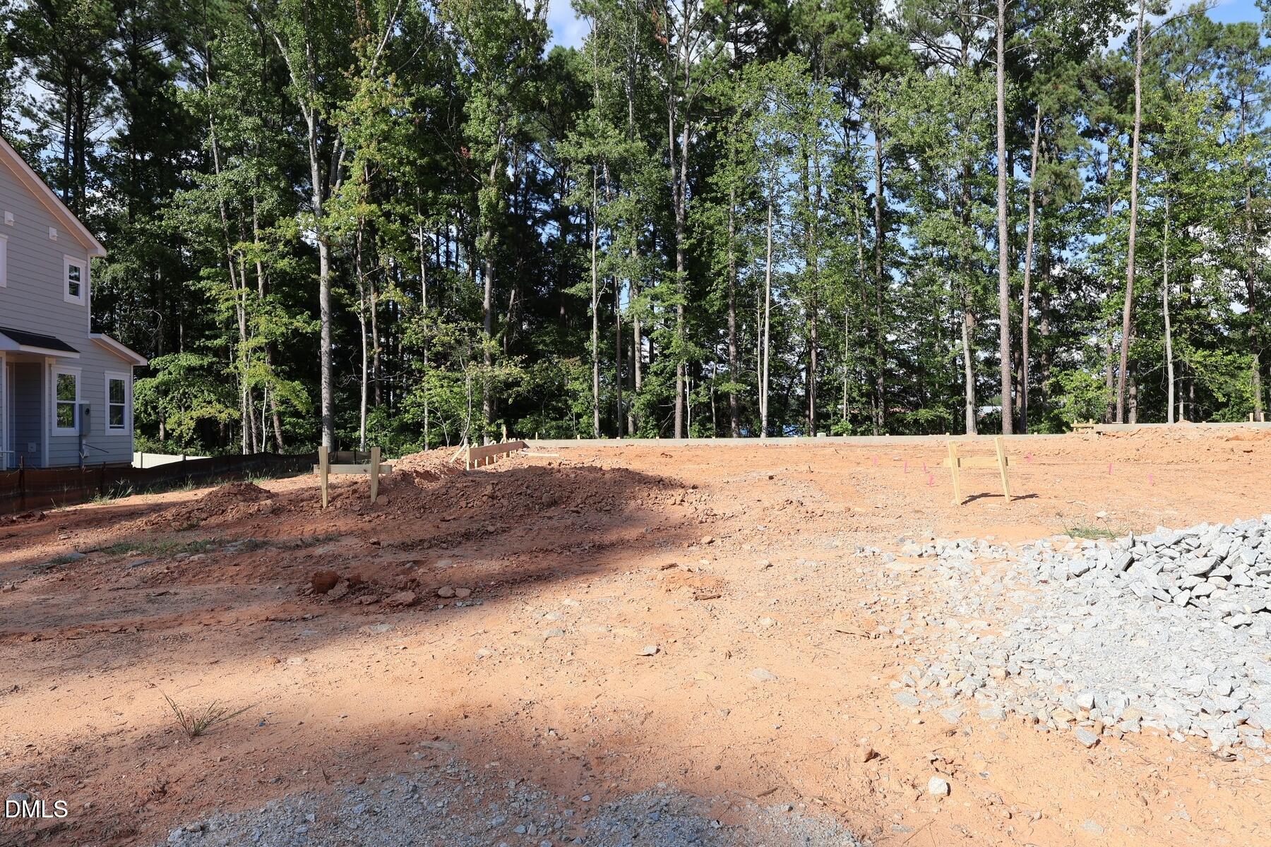 2914 Spring Manor Way Property Photo 2