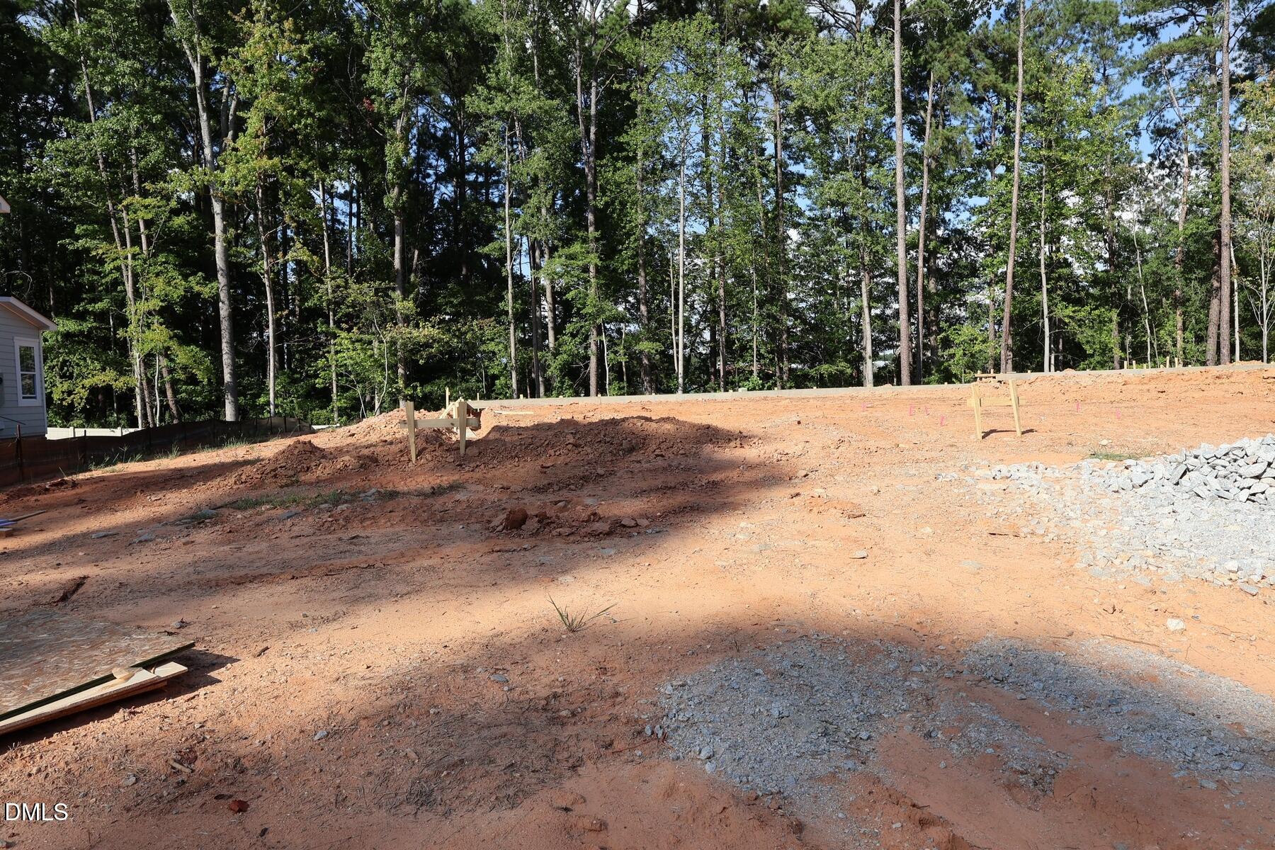 2914 Spring Manor Way Property Photo 3